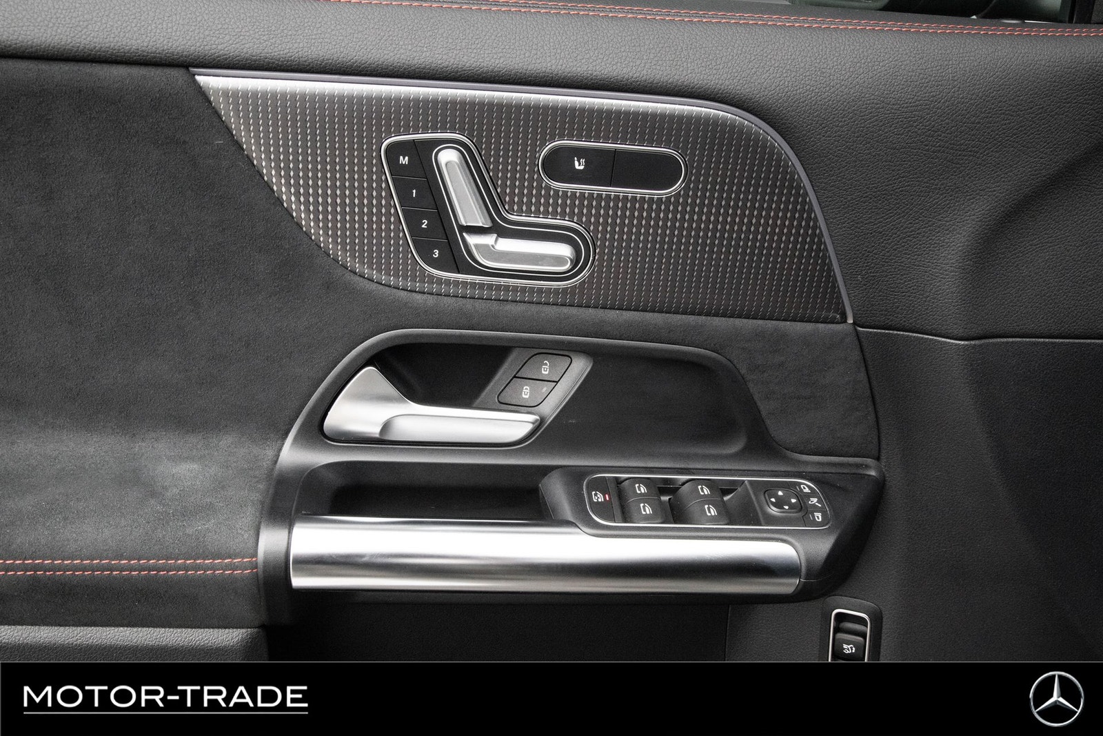 Mercedes-Benz EQA 350 4MATIC, 292hp, 2021