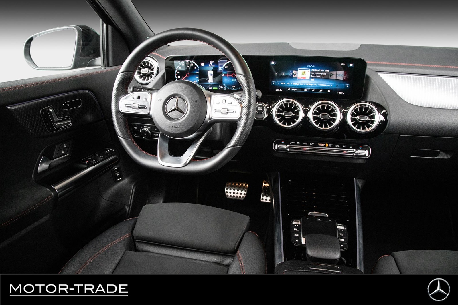 Mercedes-Benz EQA 350 4MATIC, 292hp, 2021