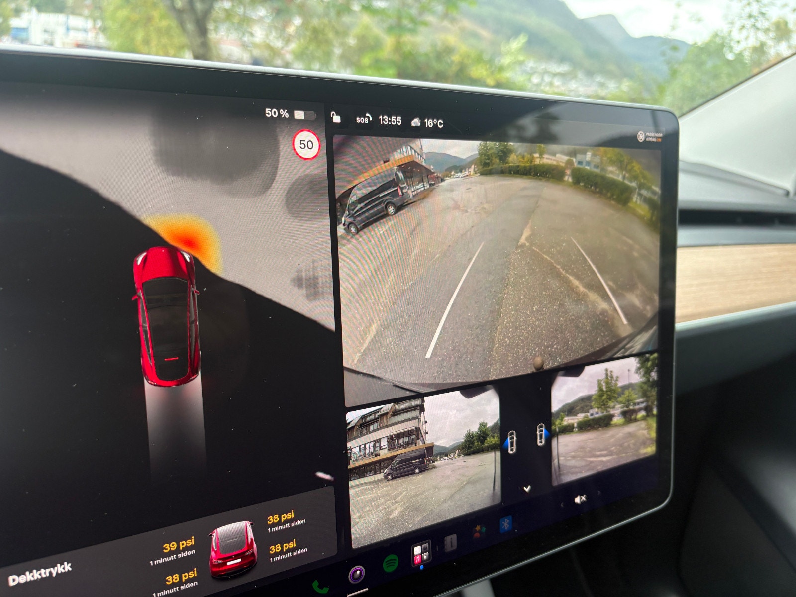 Tesla Model Y Long Range AWD, 514ps, 2023