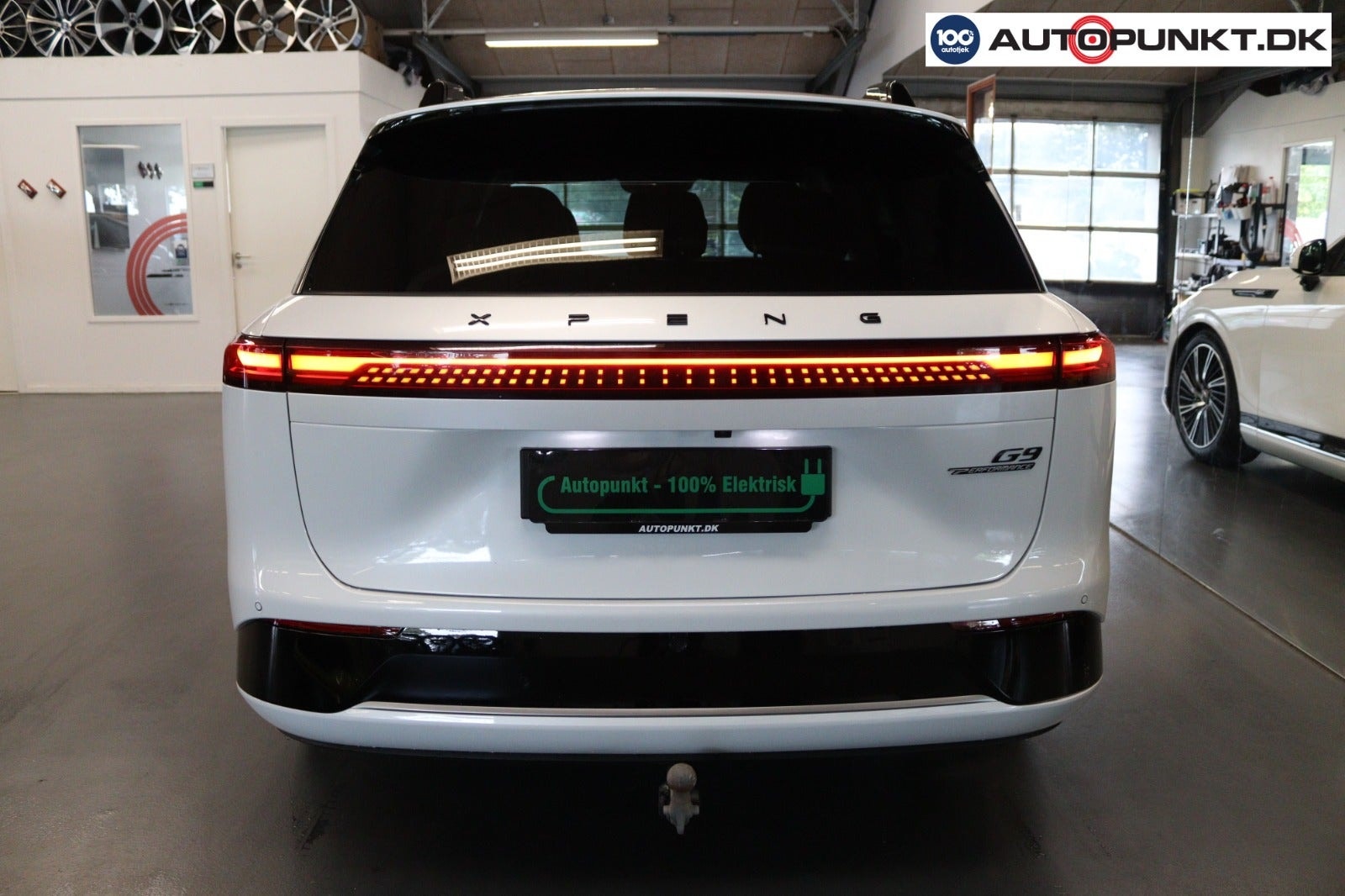 XPENG G9 Performance, 551ps, 2023