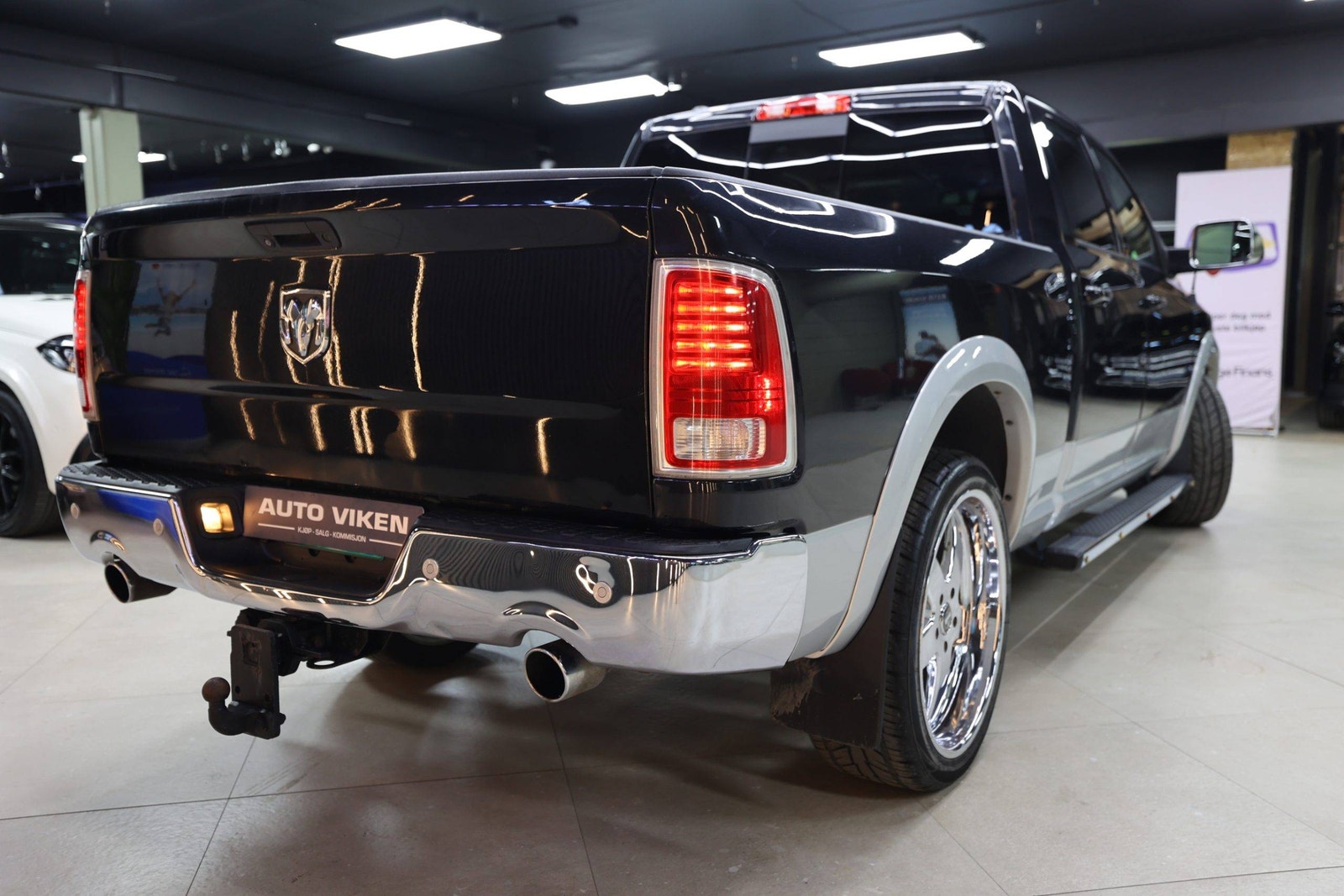 RAM 1500 Crew Cab 5'7" Box 3.0 V6 EcoDiesel 4x4 TorqueFlite, 243hp, 2015