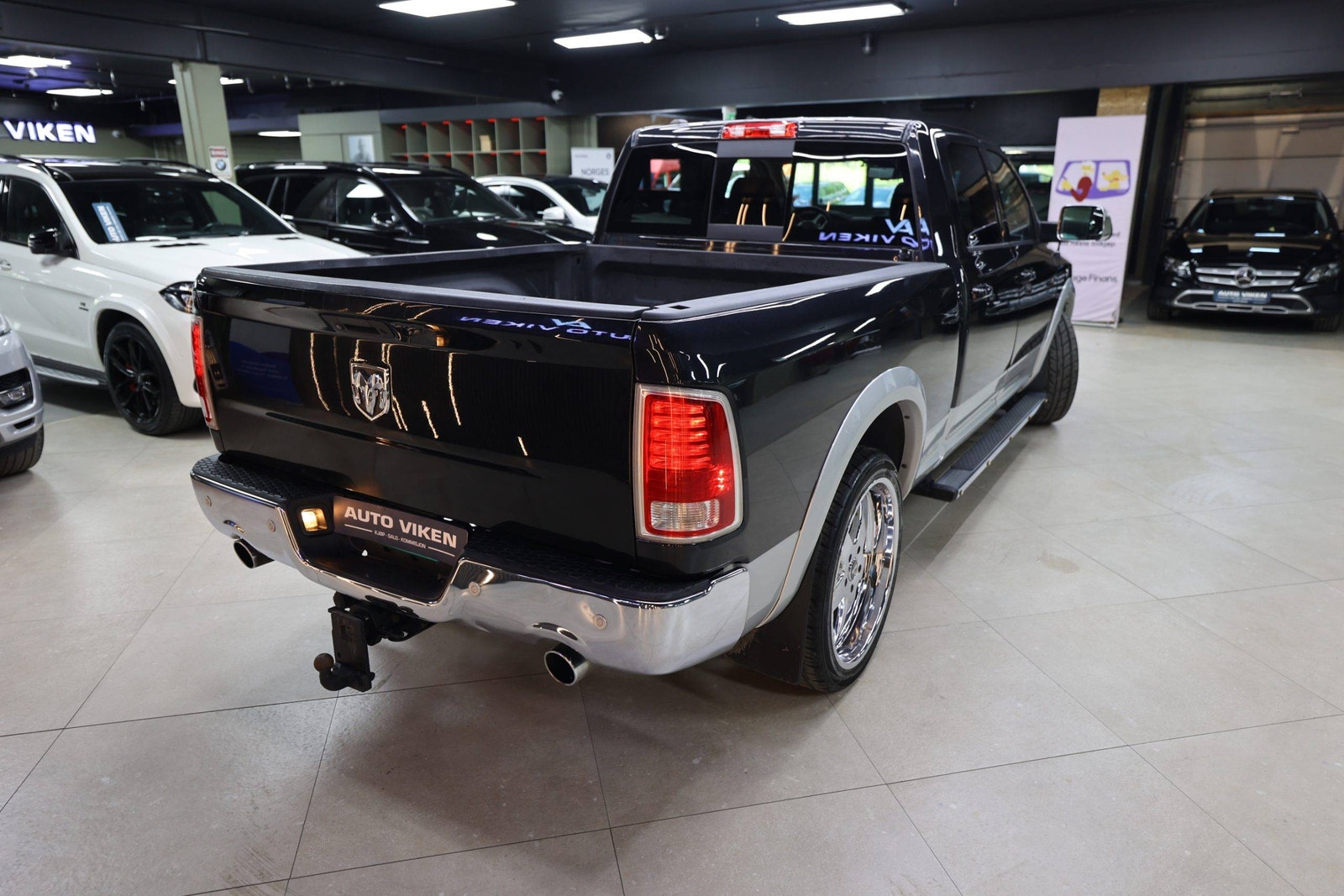 RAM 1500 Crew Cab 5'7" Box 3.0 V6 EcoDiesel 4x4 TorqueFlite, 243hp, 2015