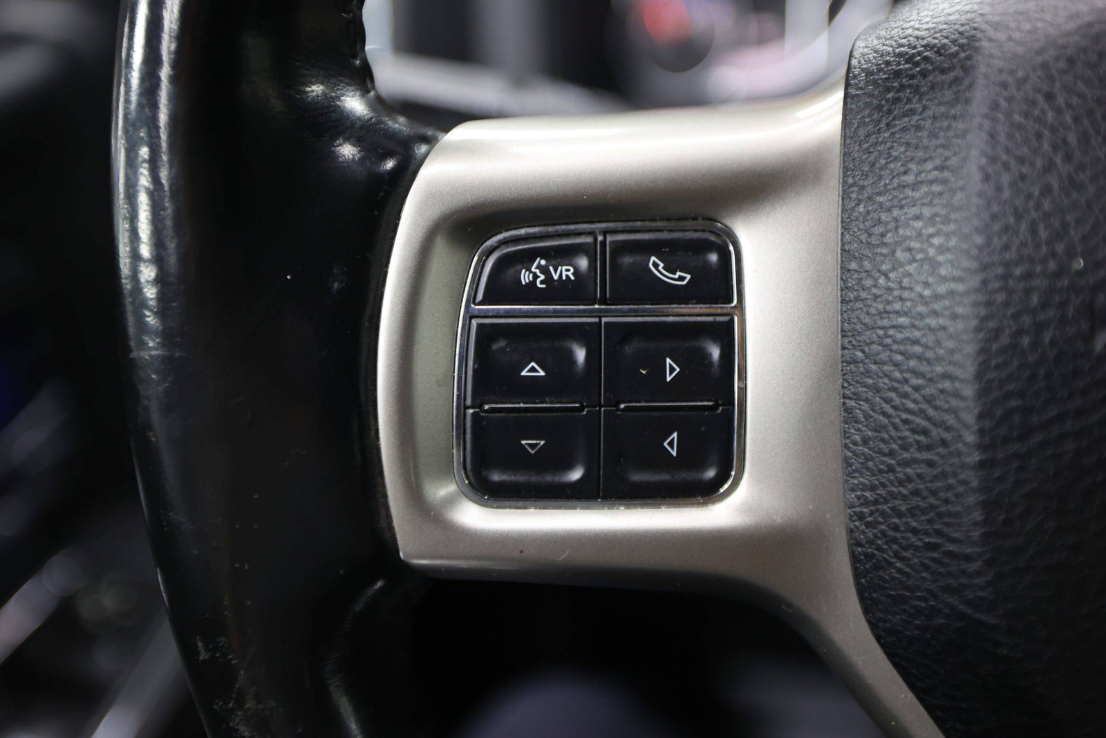 RAM 1500 Crew Cab 5'7" Box 3.0 V6 EcoDiesel 4x4 TorqueFlite, 243hp, 2015