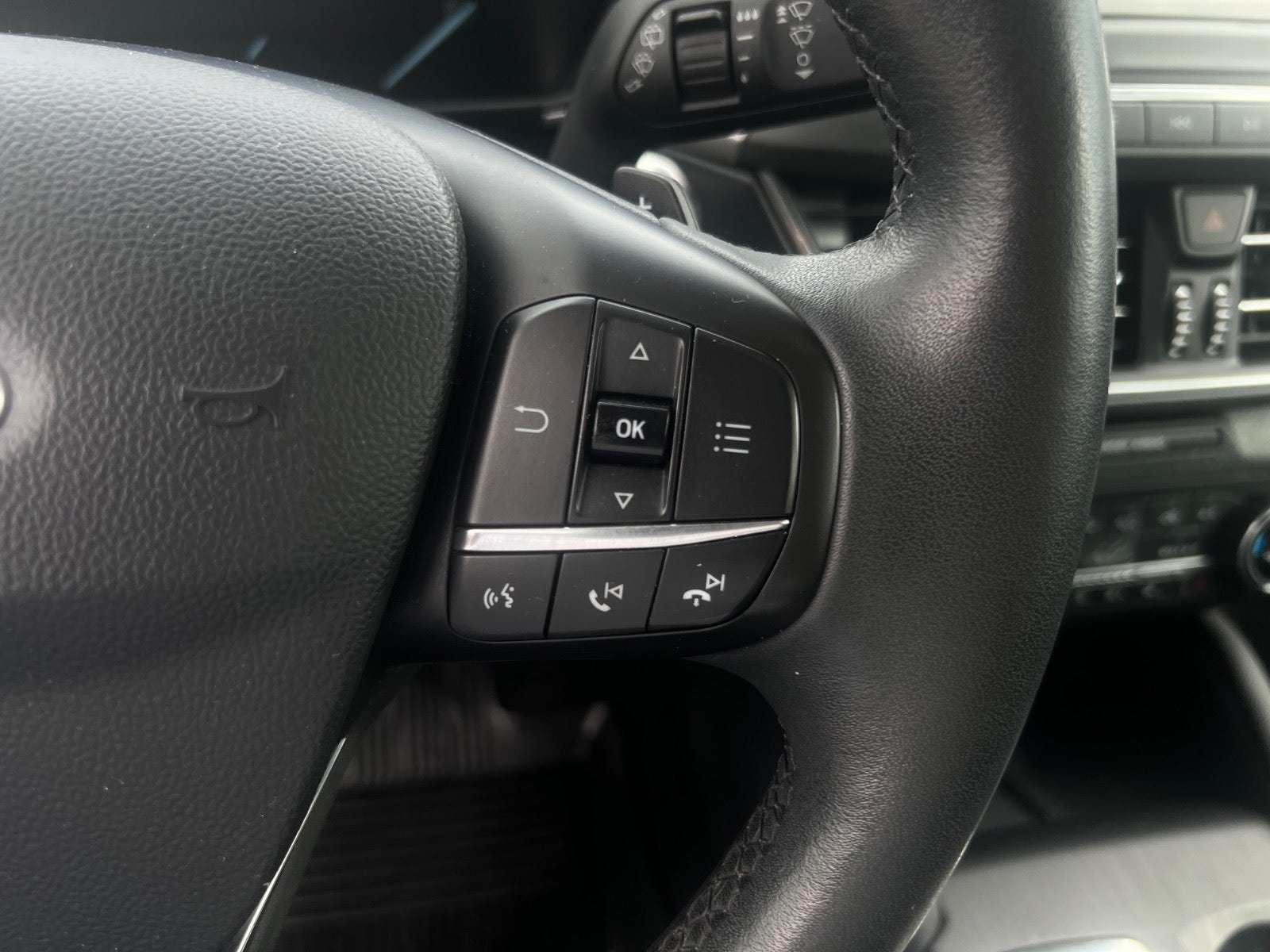 Ford Focus 1.0 EcoBoost SelectShift, 8-trins, 125ps, 2020