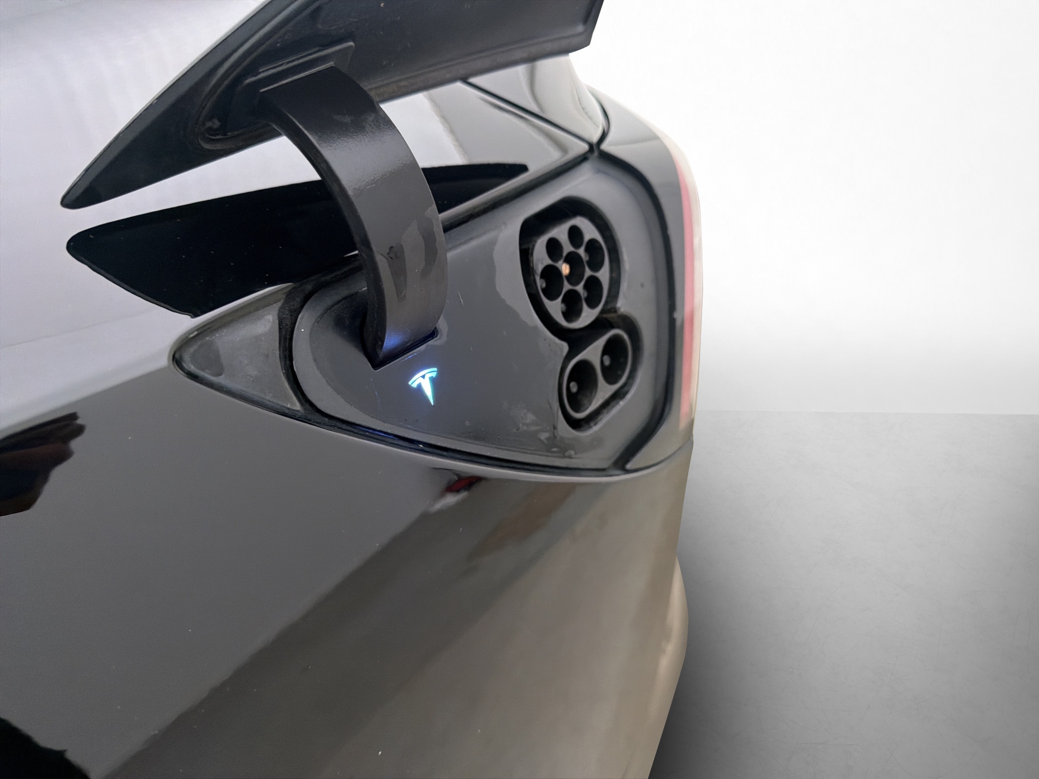 Tesla Model 3 Long Range, 287ps, 2019