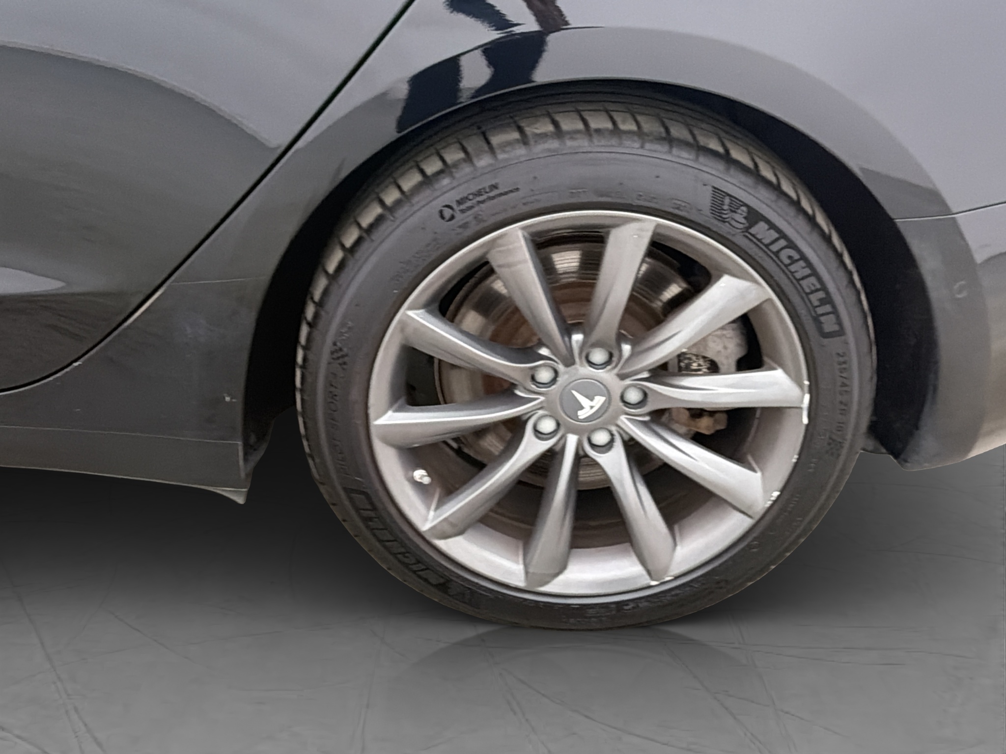 Tesla Model 3 Long Range, 287ps, 2019