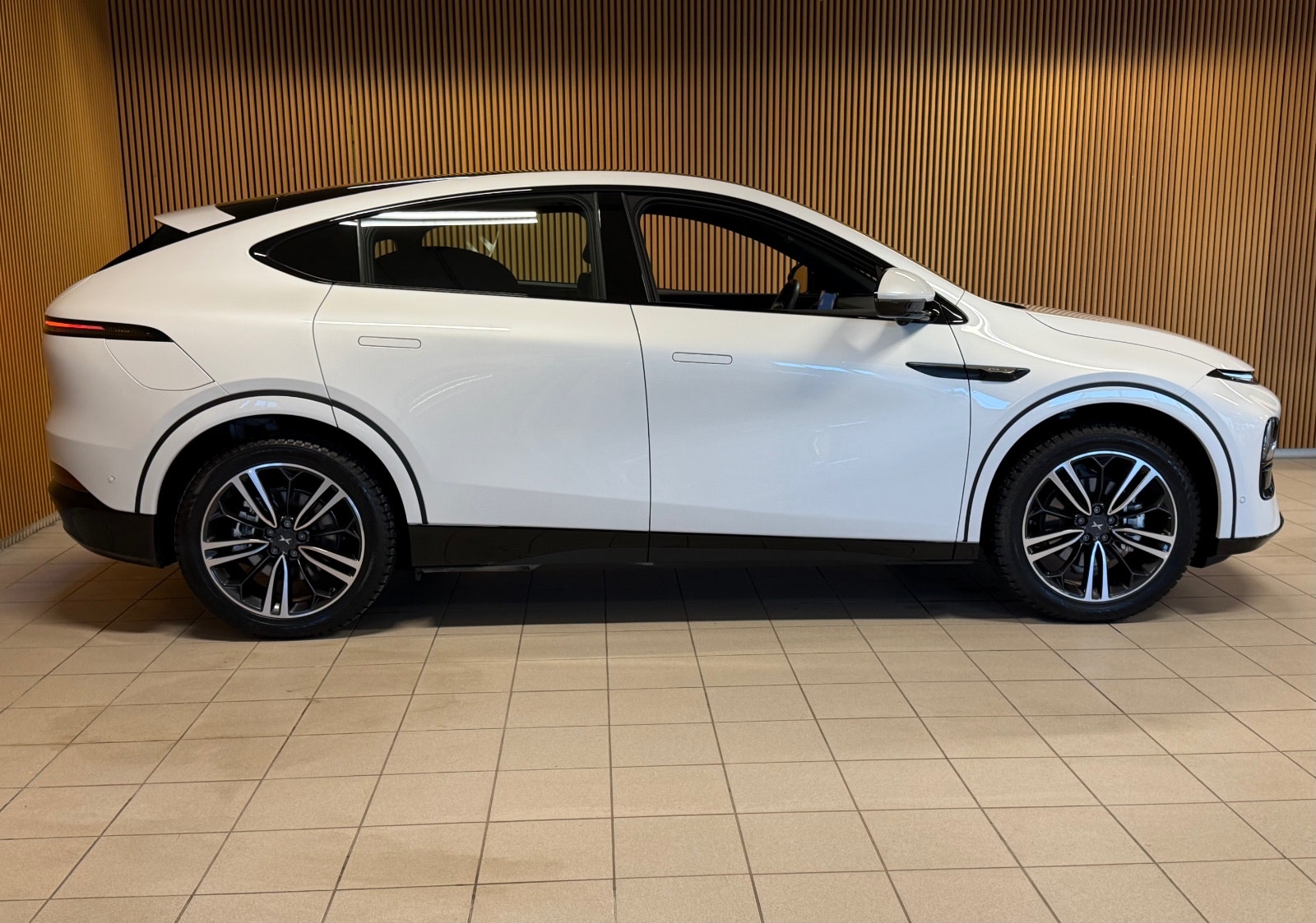 XPENG G6 Standard Range, 258ps, 2024