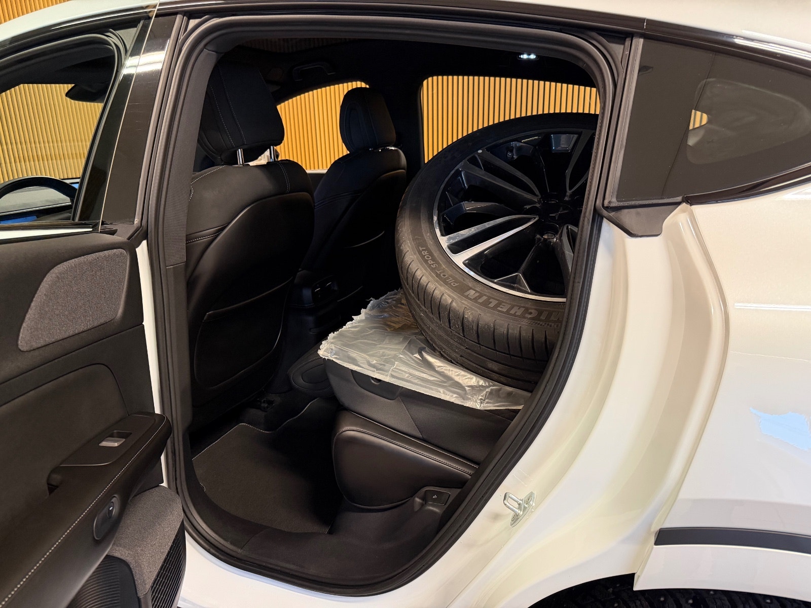 XPENG G6 Standard Range, 258ps, 2024