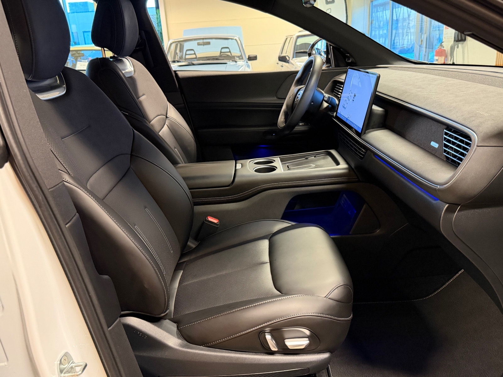 XPENG G6 Standard Range, 258ps, 2024