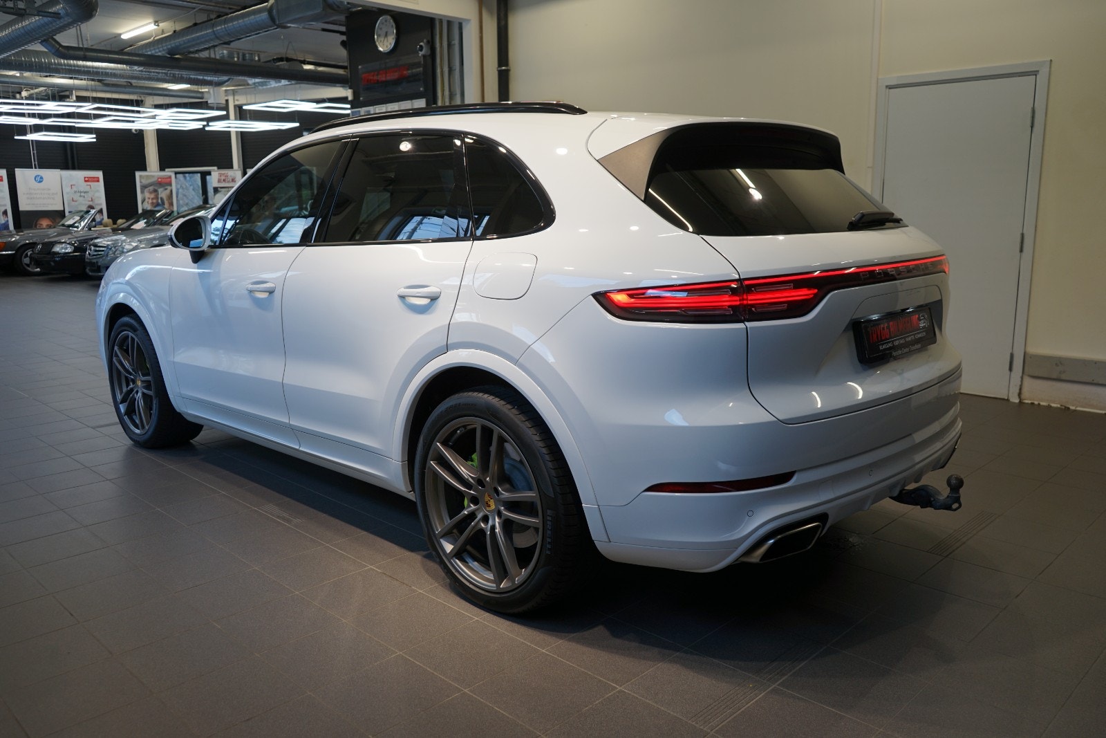 Porsche Cayenne E-Hybrid TipTronic S, 462hp, 2019
