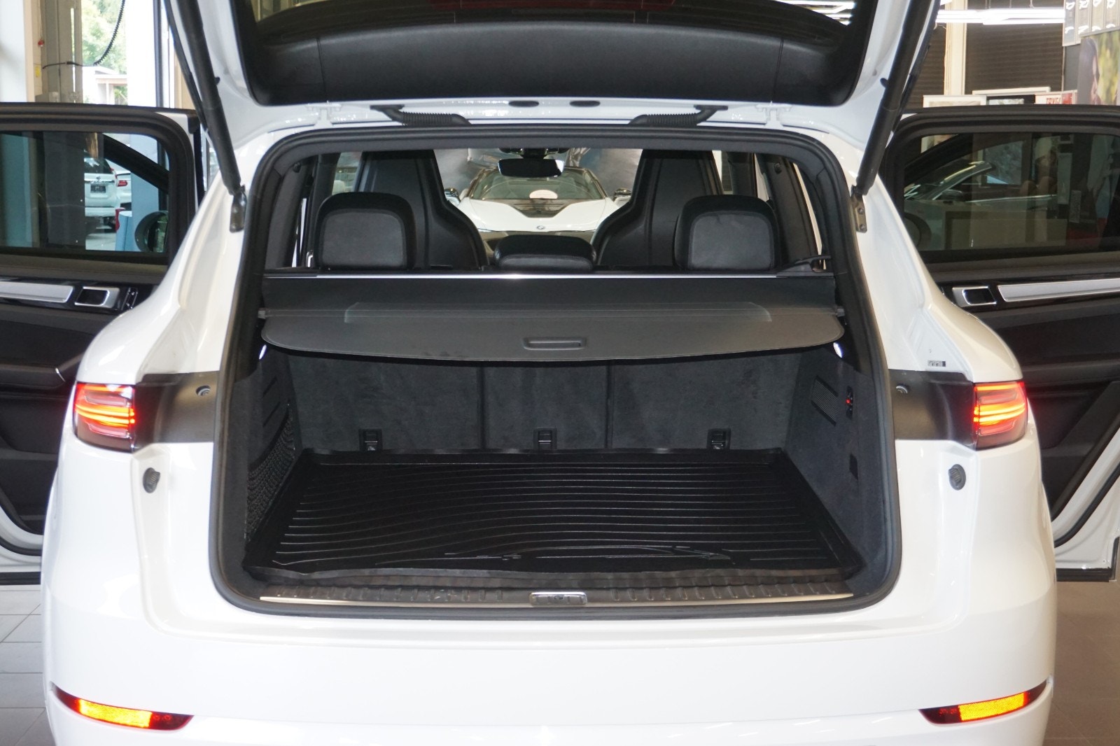 Porsche Cayenne E-Hybrid TipTronic S, 462hp, 2019