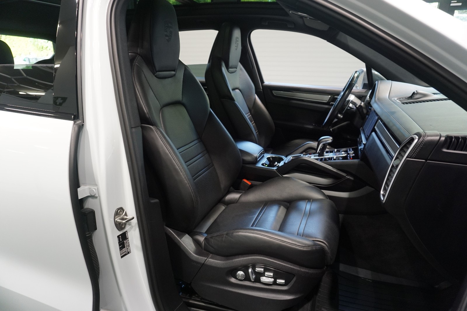 Porsche Cayenne E-Hybrid TipTronic S, 462hp, 2019