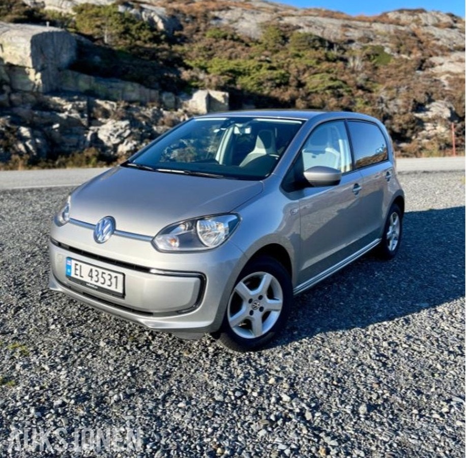 Volkswagen e-up!, 82ps, 2015