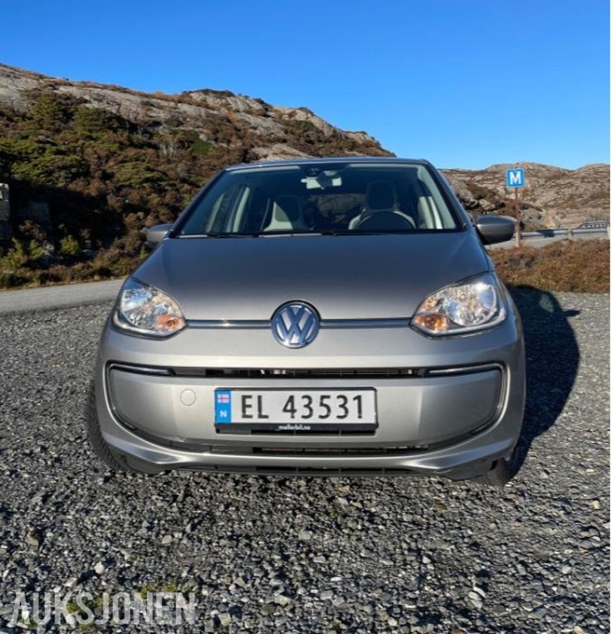 Volkswagen e-up!, 82ps, 2015