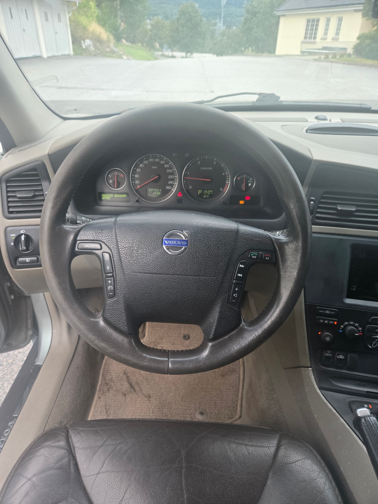 Volvo XC70 D5 AWD Automatic, 163hp, 2004