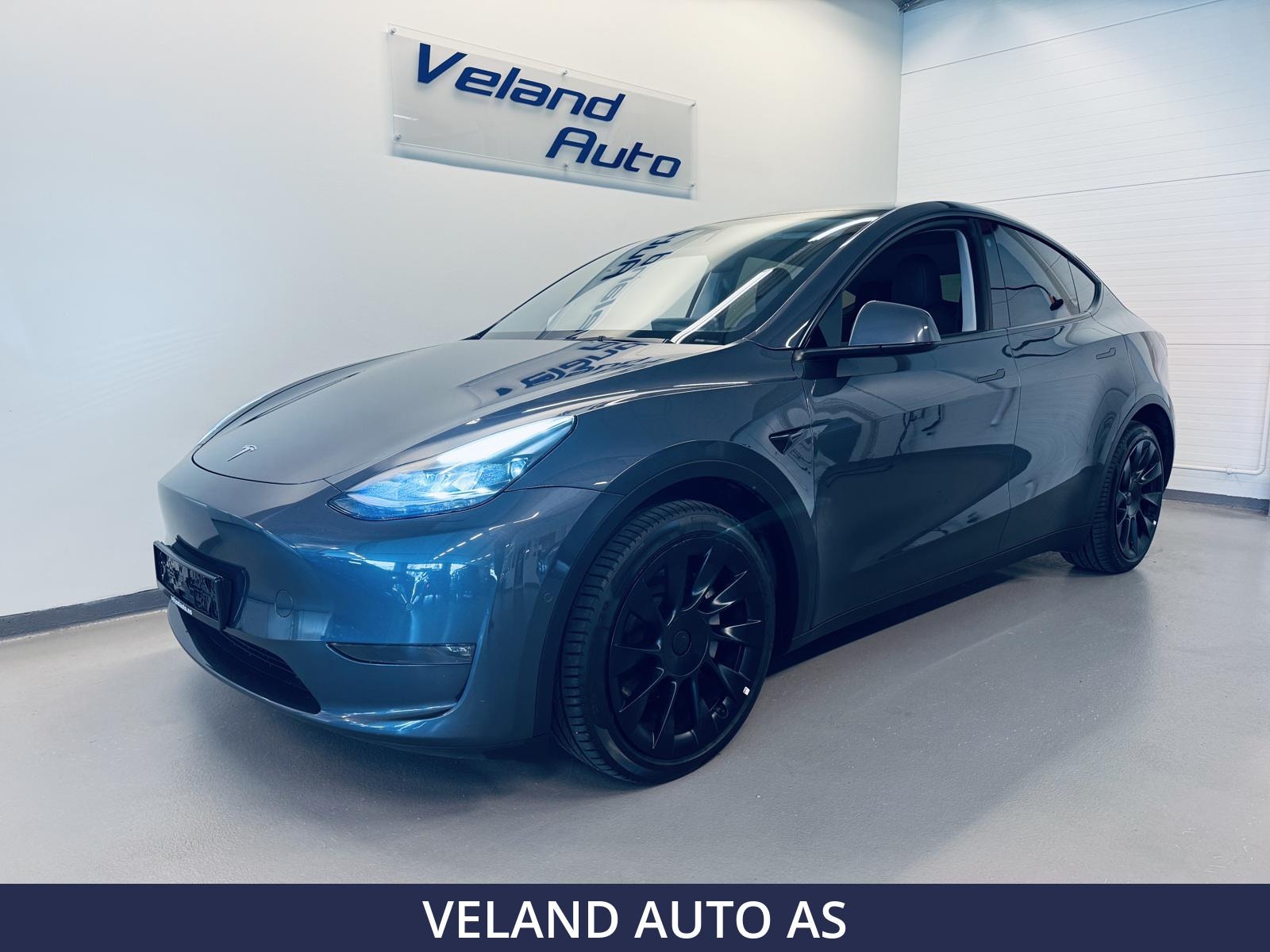 Tesla Model Y Long Range AWD, 514ps, 2022