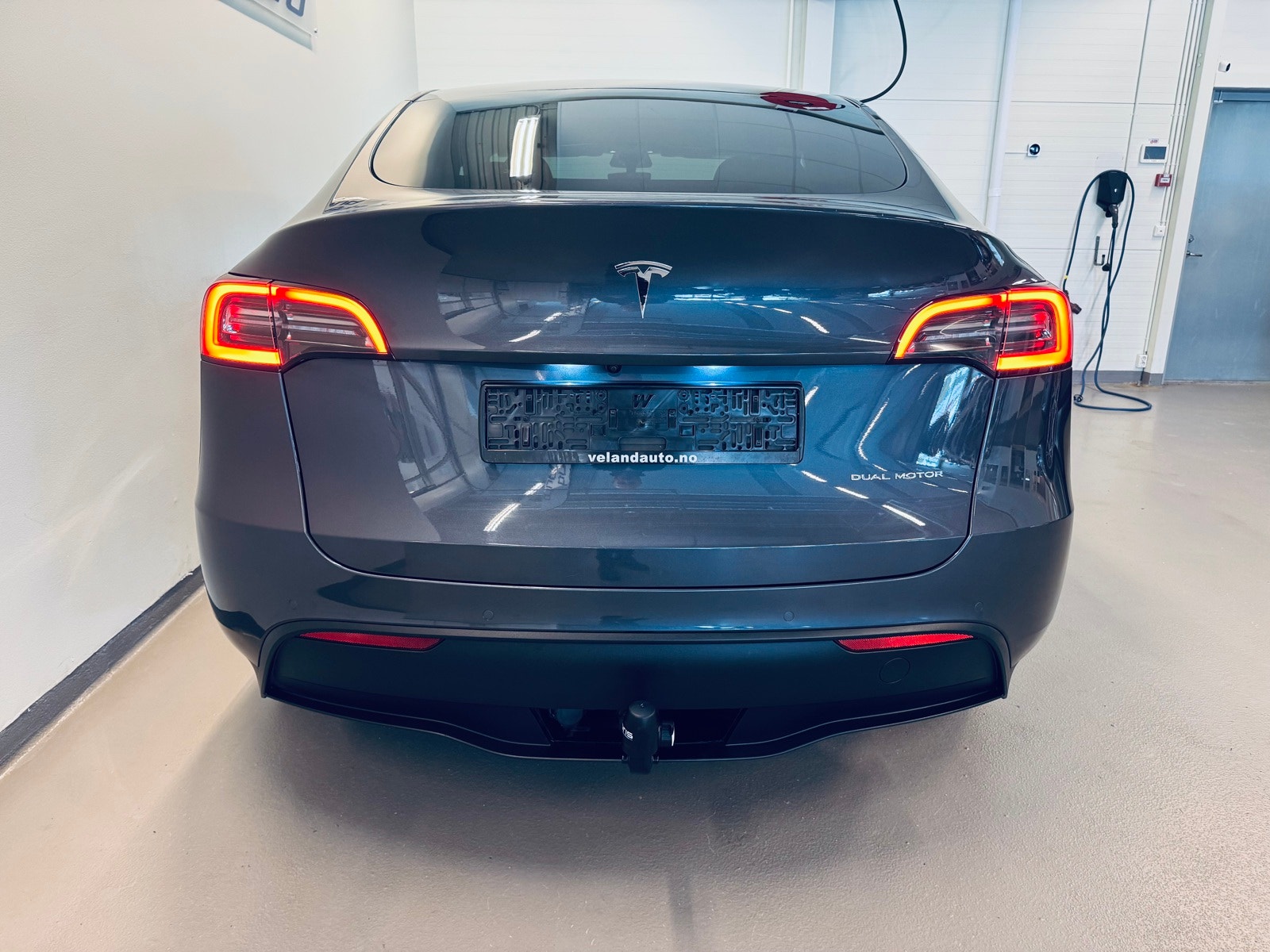 Tesla Model Y Long Range AWD, 514ps, 2022