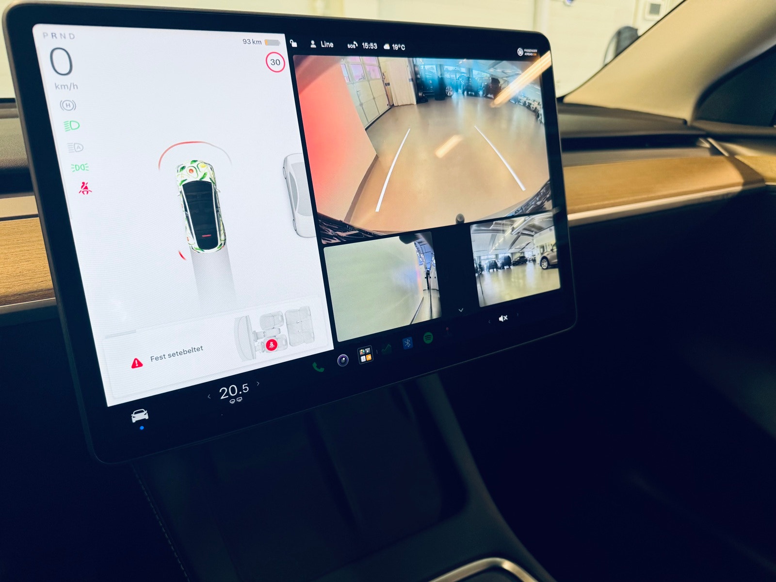Tesla Model Y Long Range AWD, 514ps, 2022