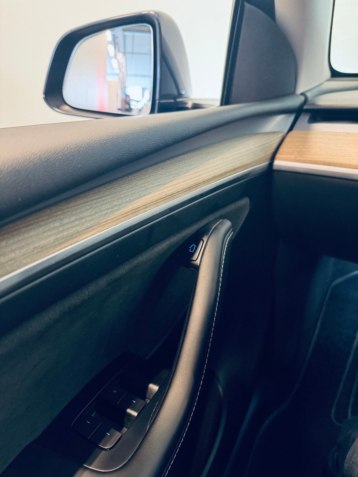 Tesla Model Y Long Range AWD, 514ps, 2022