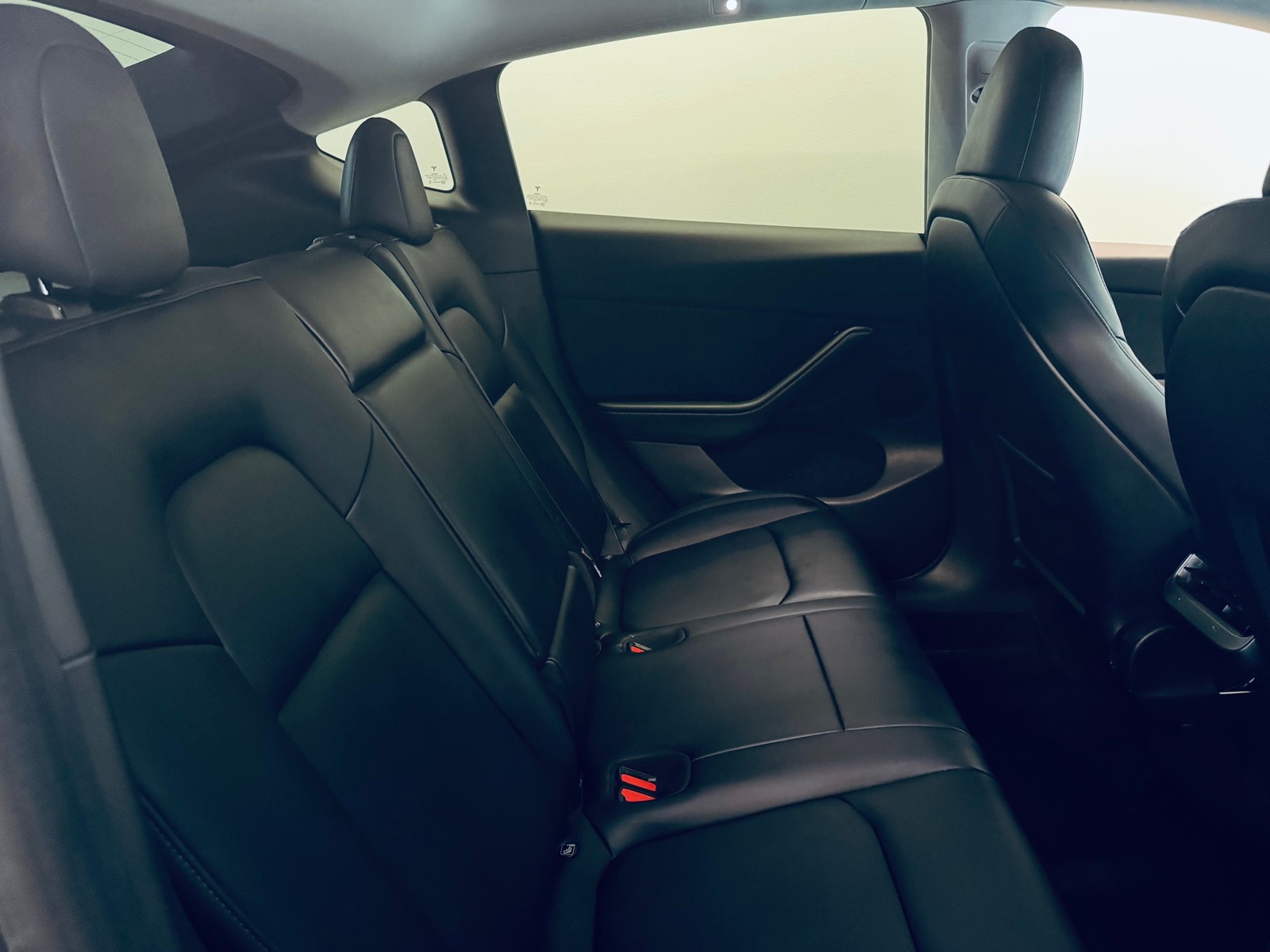 Tesla Model Y Long Range AWD, 514ps, 2022