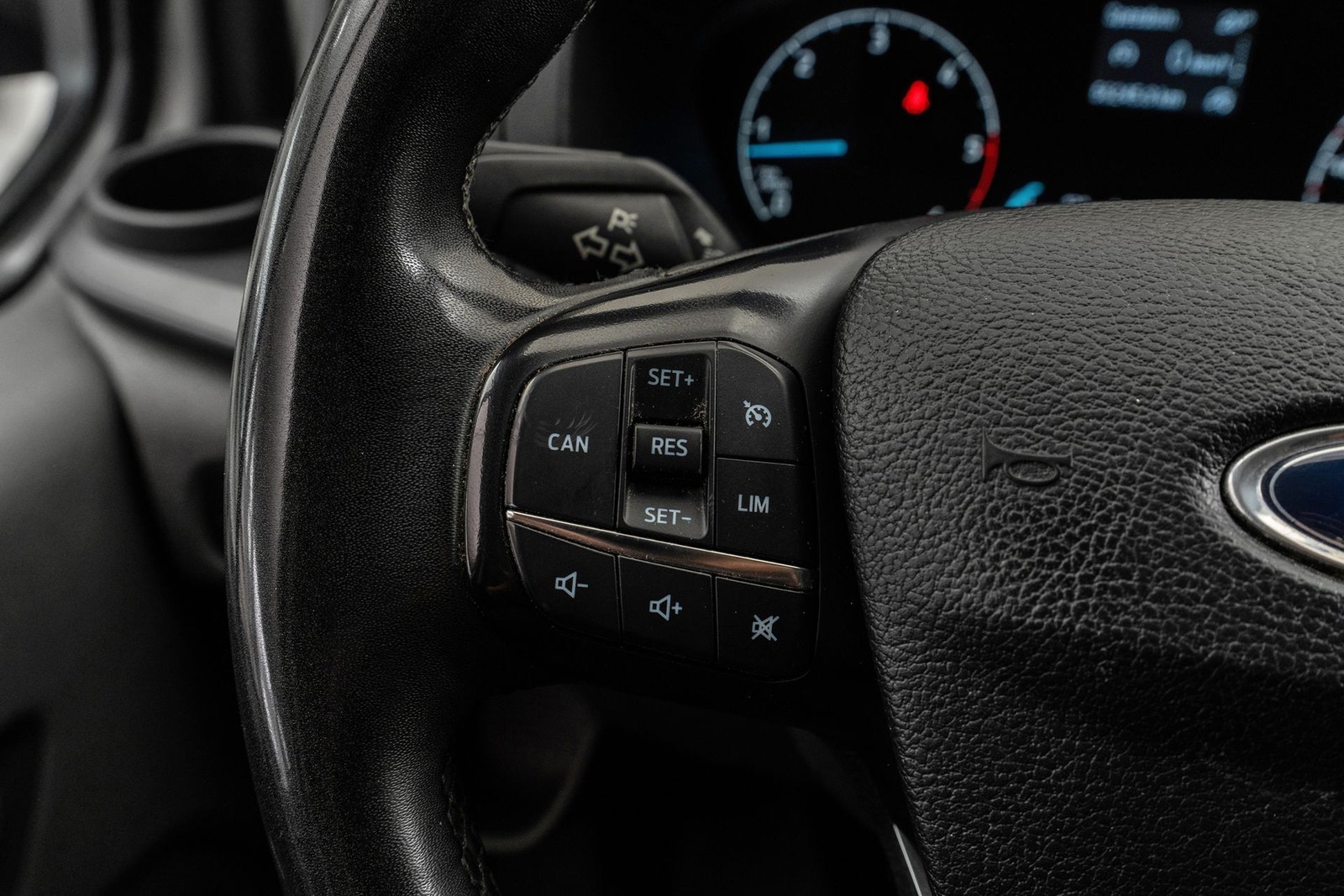 Ford Transit Custom 300 2.0 EcoBlue SelectShift, 130hp, 2023