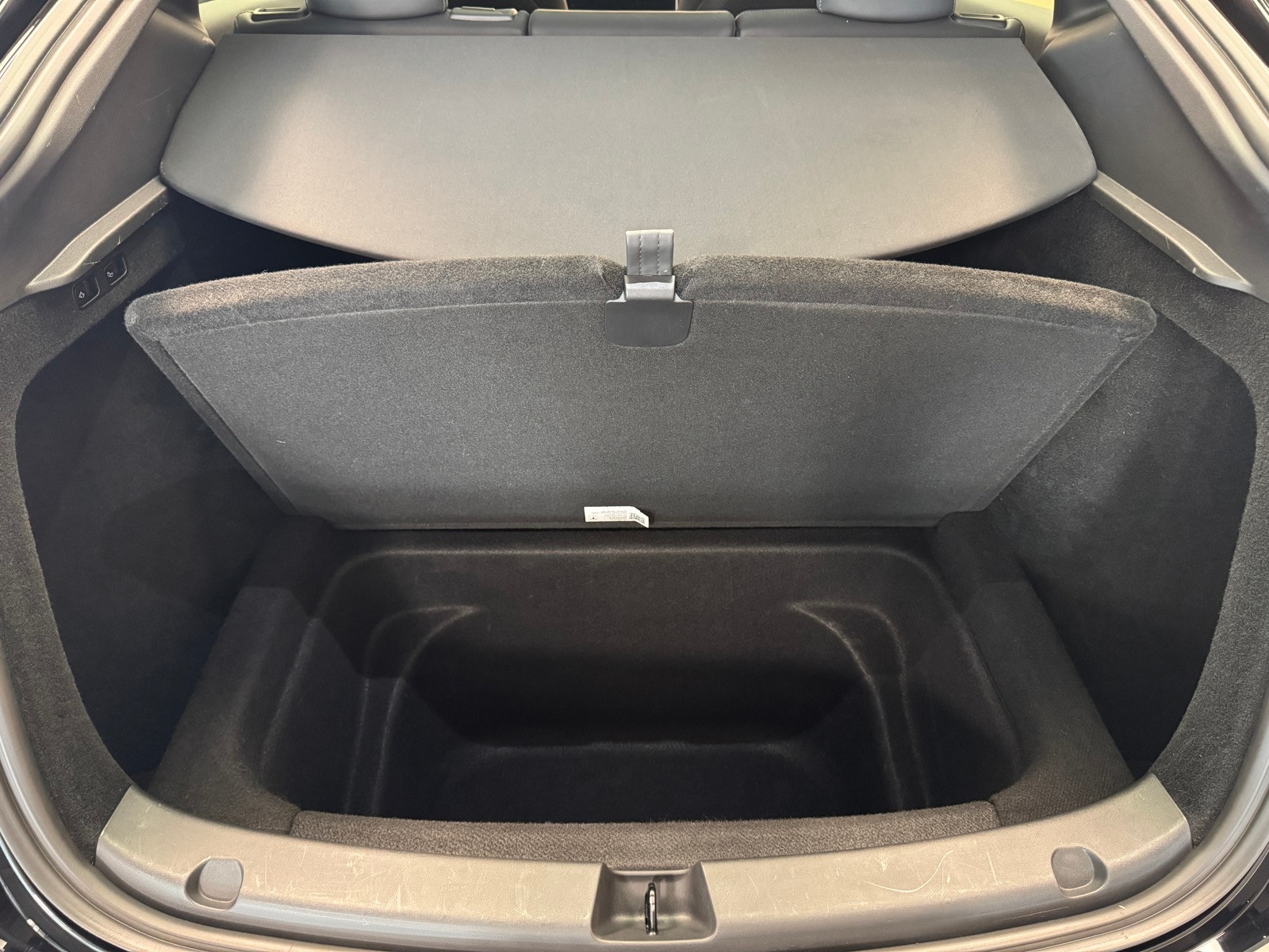 Tesla Model Y Long Range AWD, 514hp, 2023
