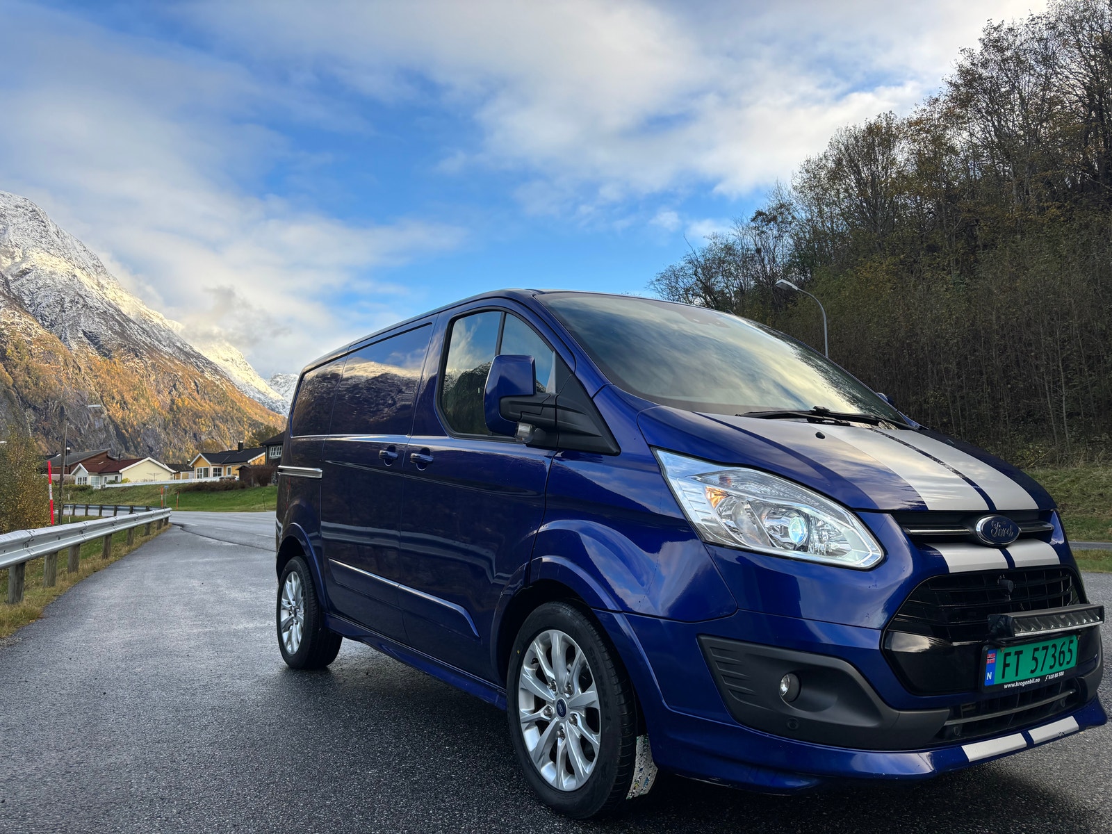 Ford Transit Custom 290 2.0 TDCi SelectShift, 6-trins, 170ps, 2017