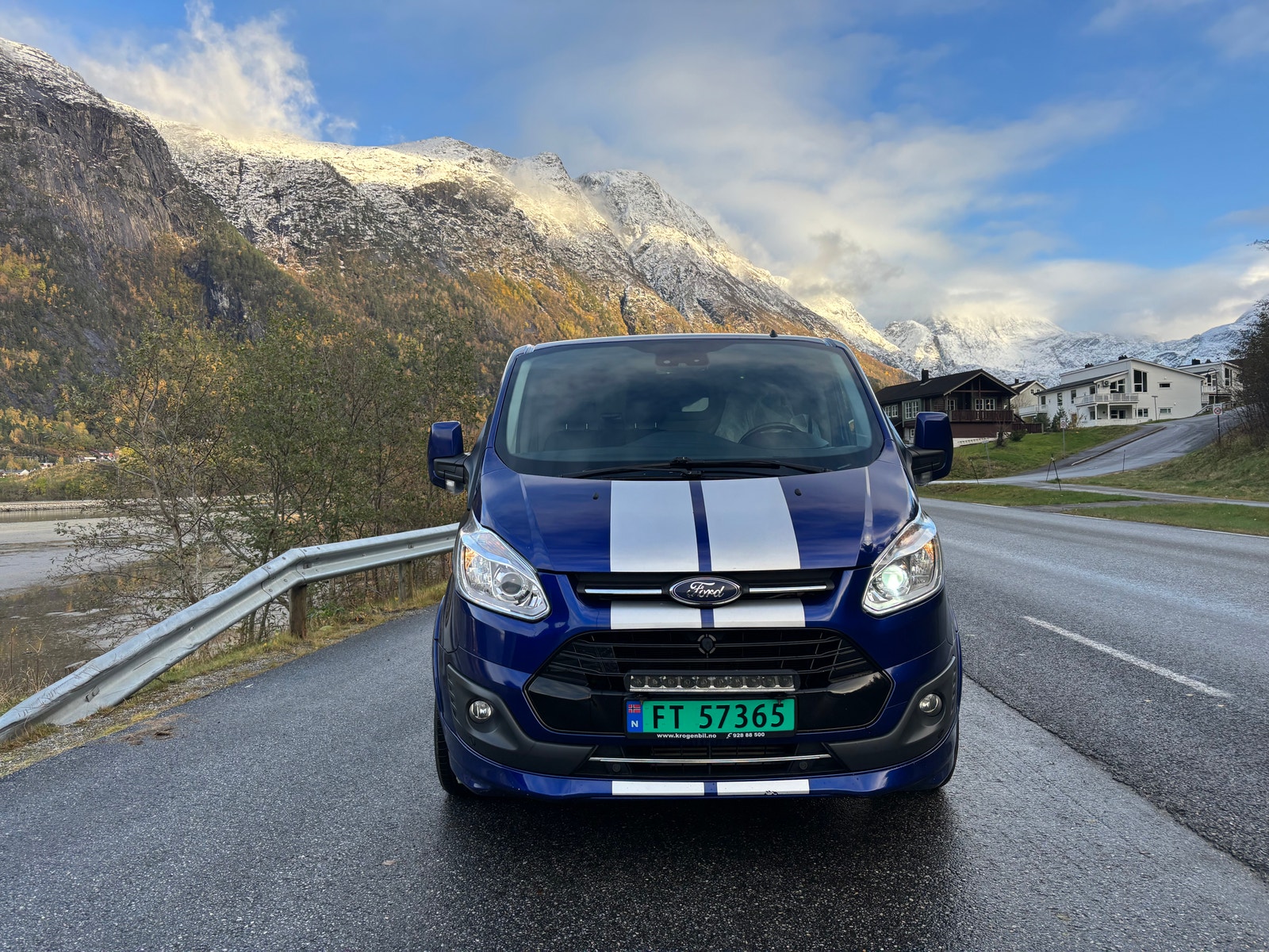 Ford Transit Custom 290 2.0 TDCi SelectShift, 6-trins, 170ps, 2017