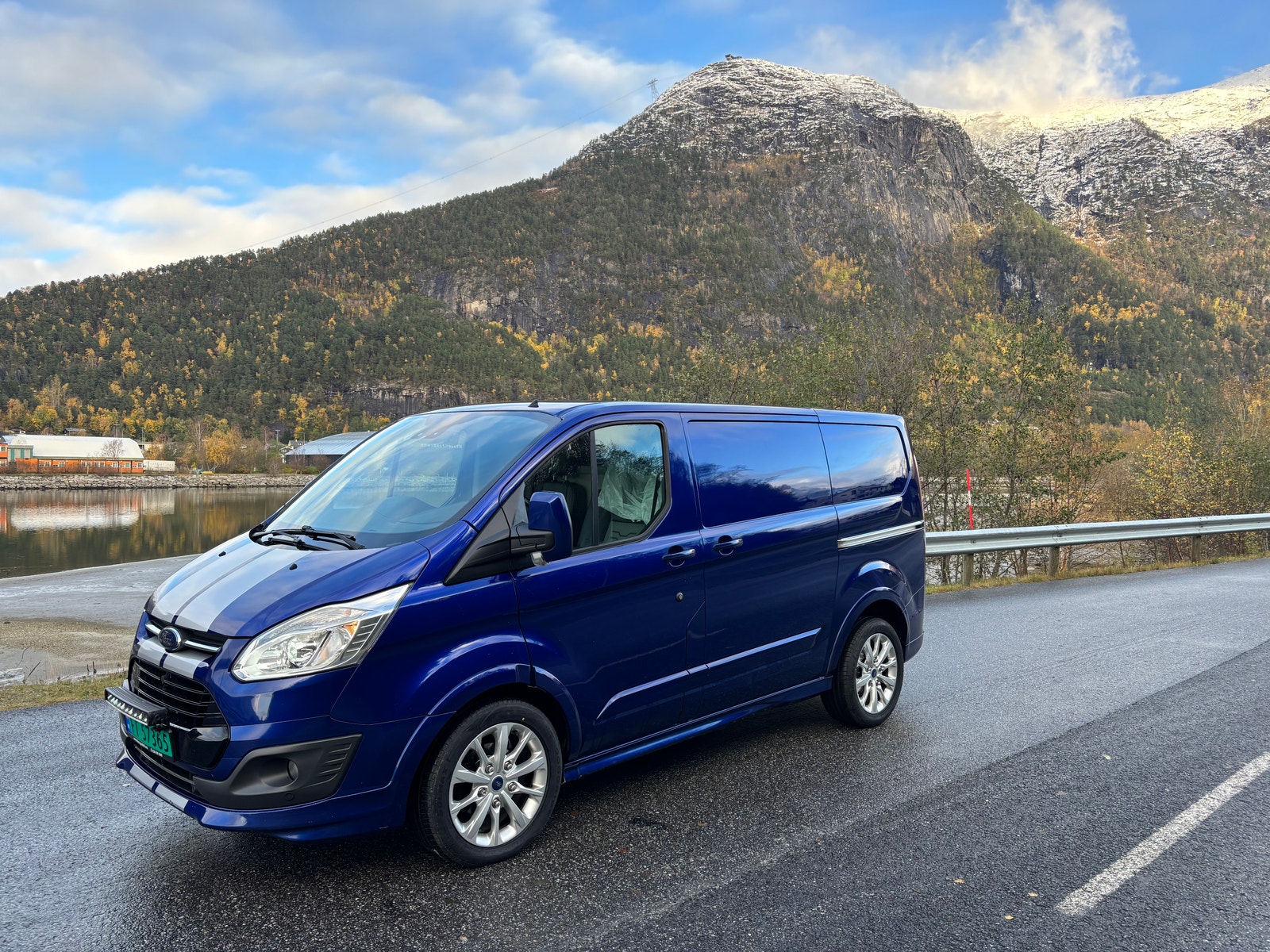 Ford Transit Custom 290 2.0 TDCi SelectShift, 6-trins, 170ps, 2017