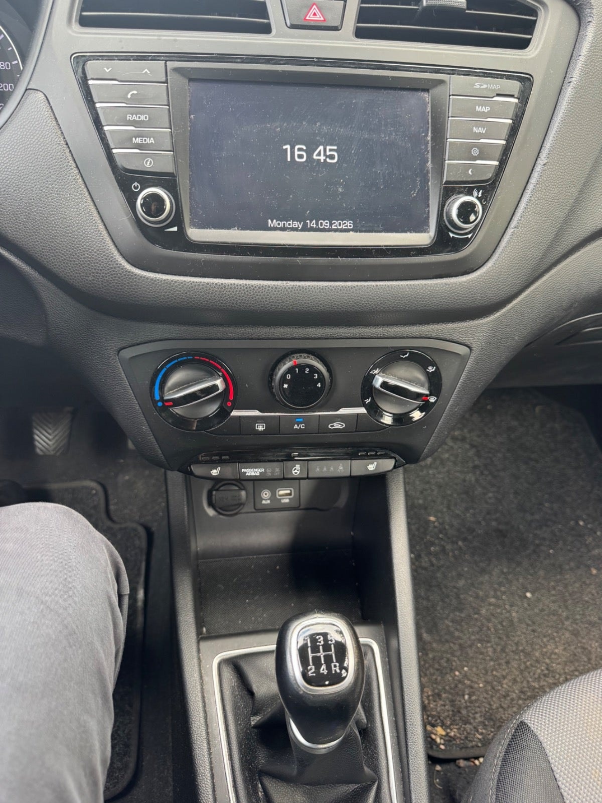 Hyundai i20 1.2 blue Manual, 84hp, 2017