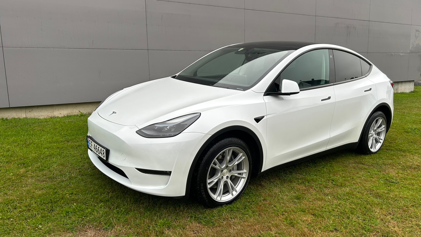 Tesla Model Y Long Range AWD, 514hp, 2023