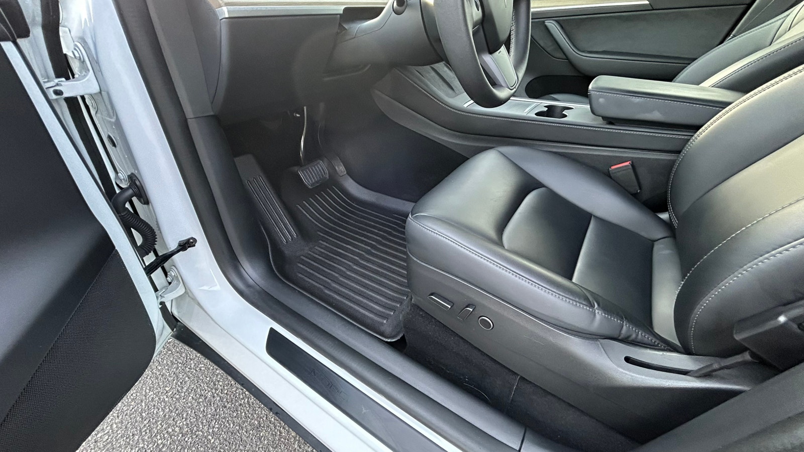 Tesla Model Y Long Range AWD, 514hp, 2023