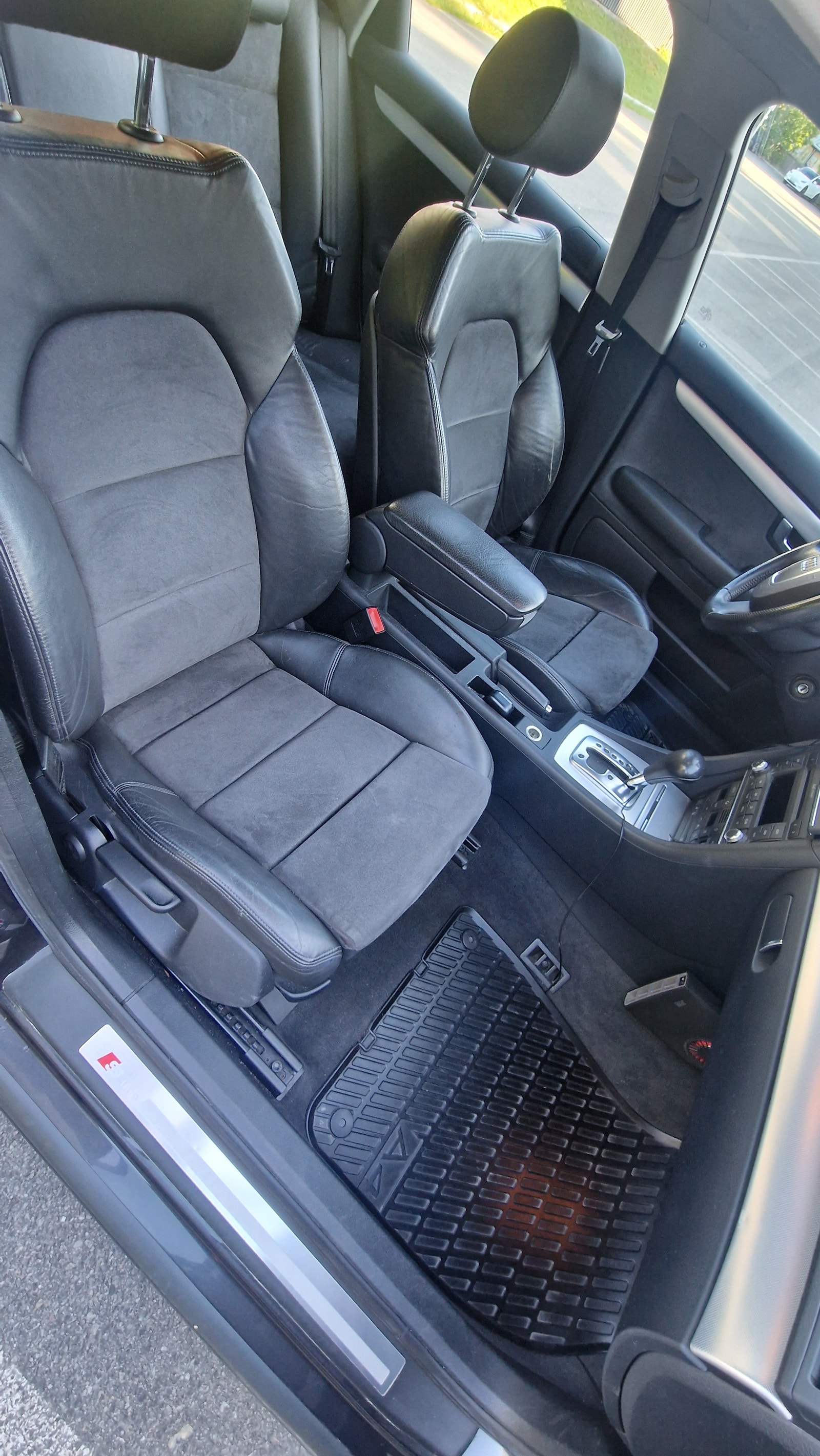 Audi A4 Avant 2.0 Multitronic, 130ps, 2008
