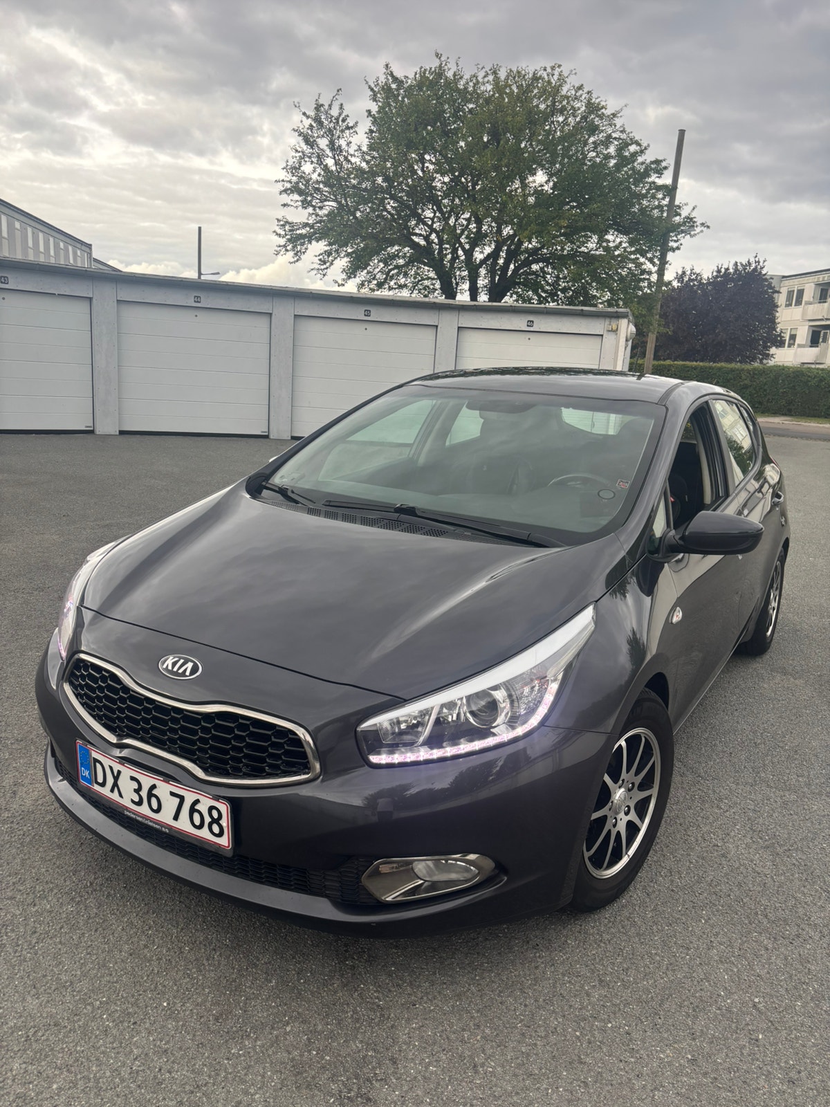Kia cee'd 1.6 CRDi Manual, 6-trins, 128ps, 2014