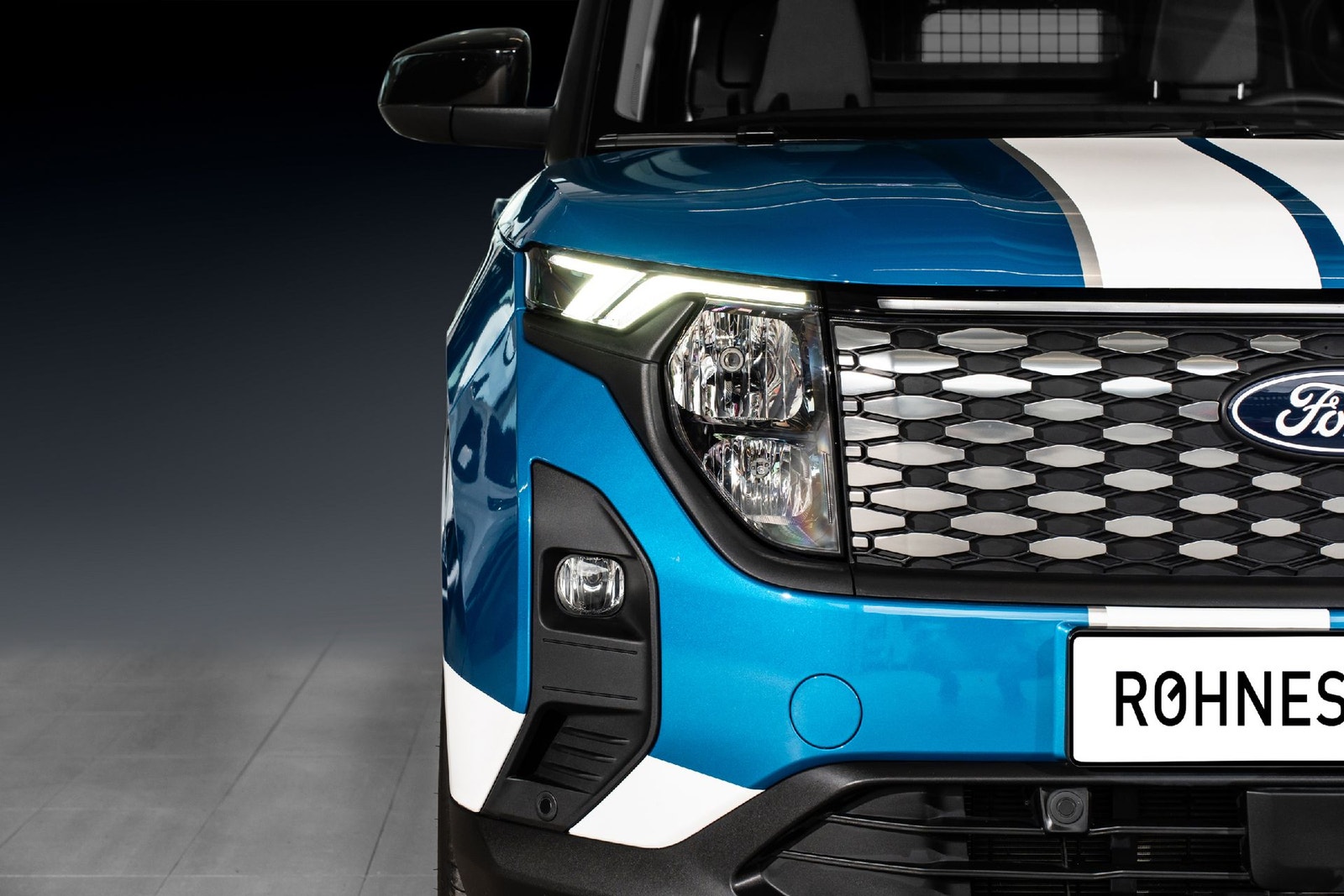 Ford E-Transit Courier, 136hp, 2025