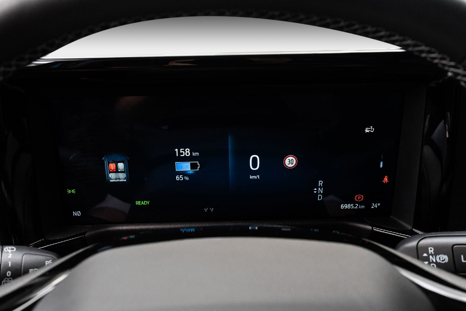 Ford E-Transit Courier, 136hp, 2025