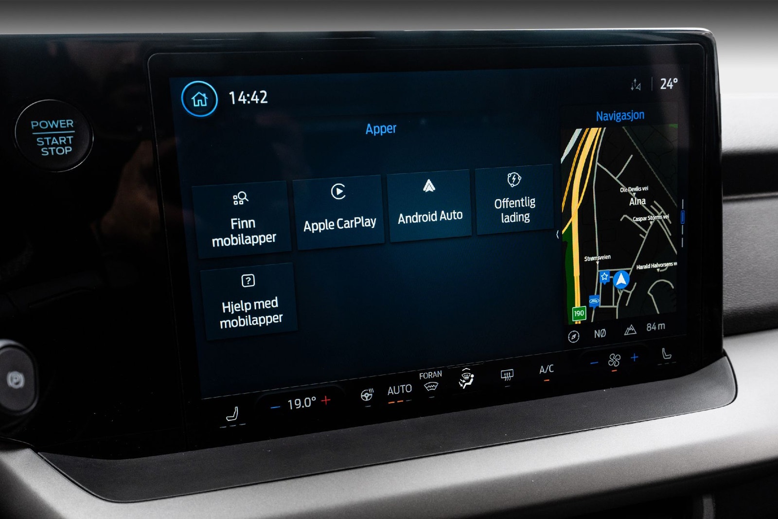 Ford E-Transit Courier, 136hp, 2025