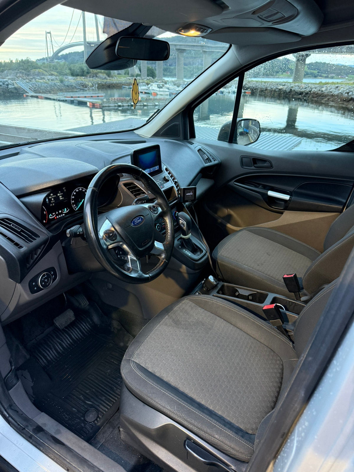 Ford Transit Connect 220 1.5 EcoBlue SelectShift, 120hp, 2019