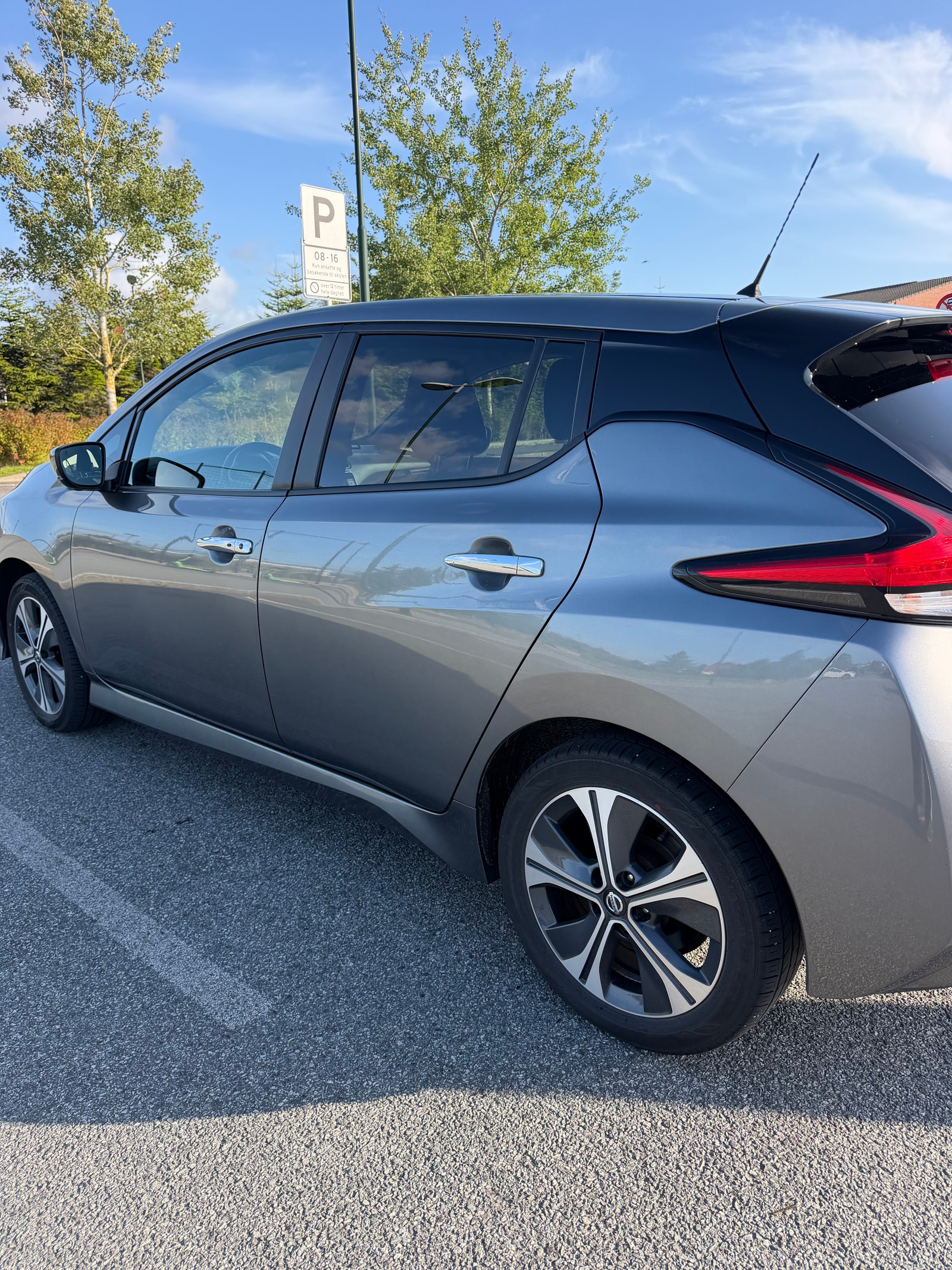 Nissan Leaf e+, 217ps, 2021