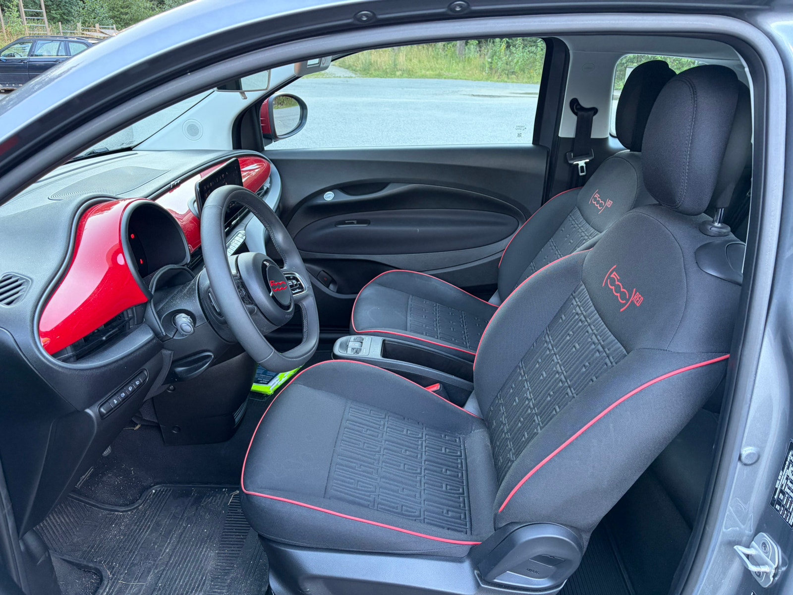 Fiat 500e 23.7 kWh, 95ps, 2022