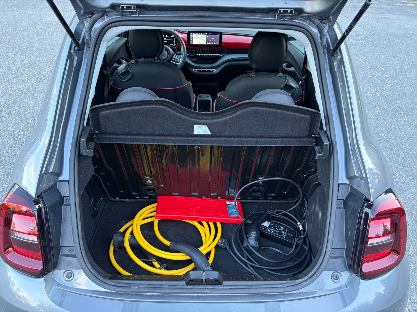 Fiat 500e 23.7 kWh, 95ps, 2022