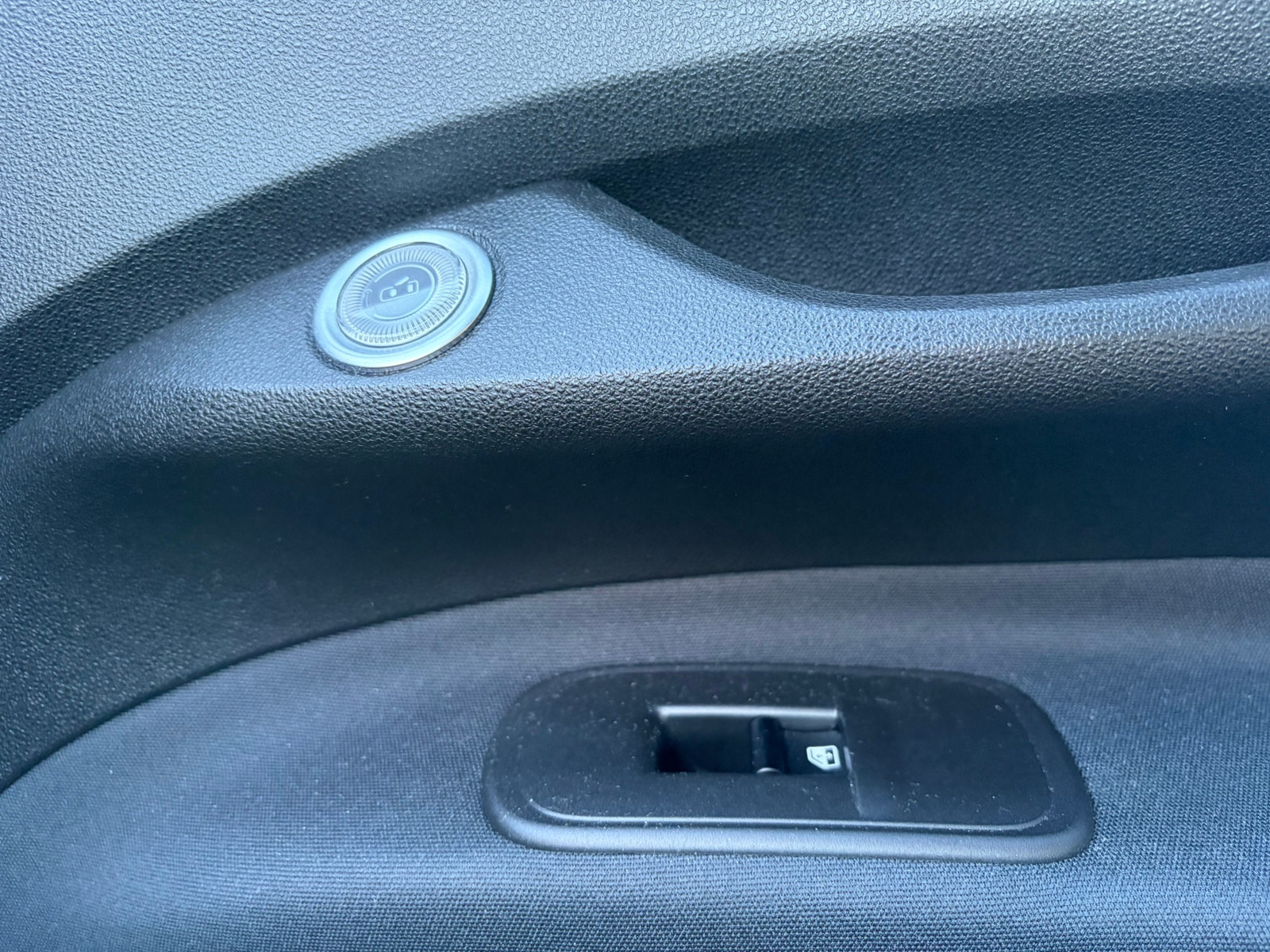 Fiat 500e 23.7 kWh, 95ps, 2022