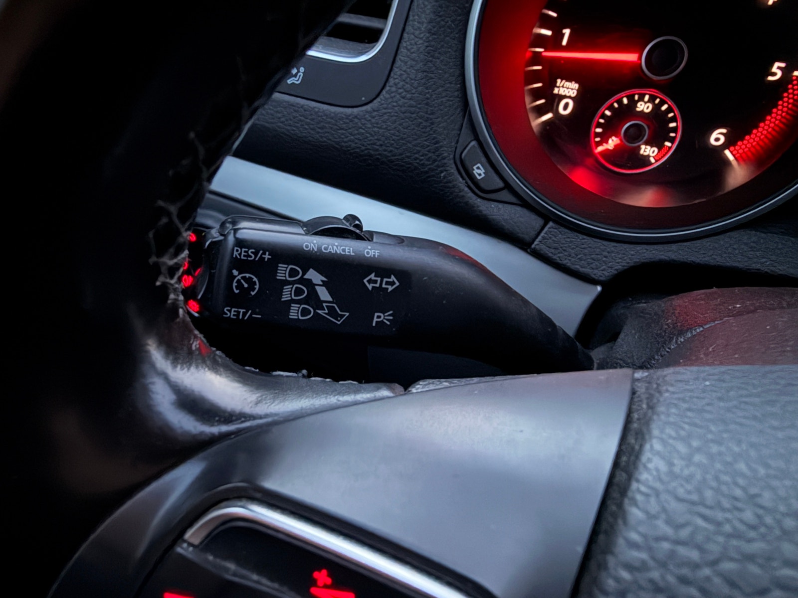 Volkswagen Golf Variant 1.6 TDI DPF DSG Sequential, 7-trins, 105ps, 2010