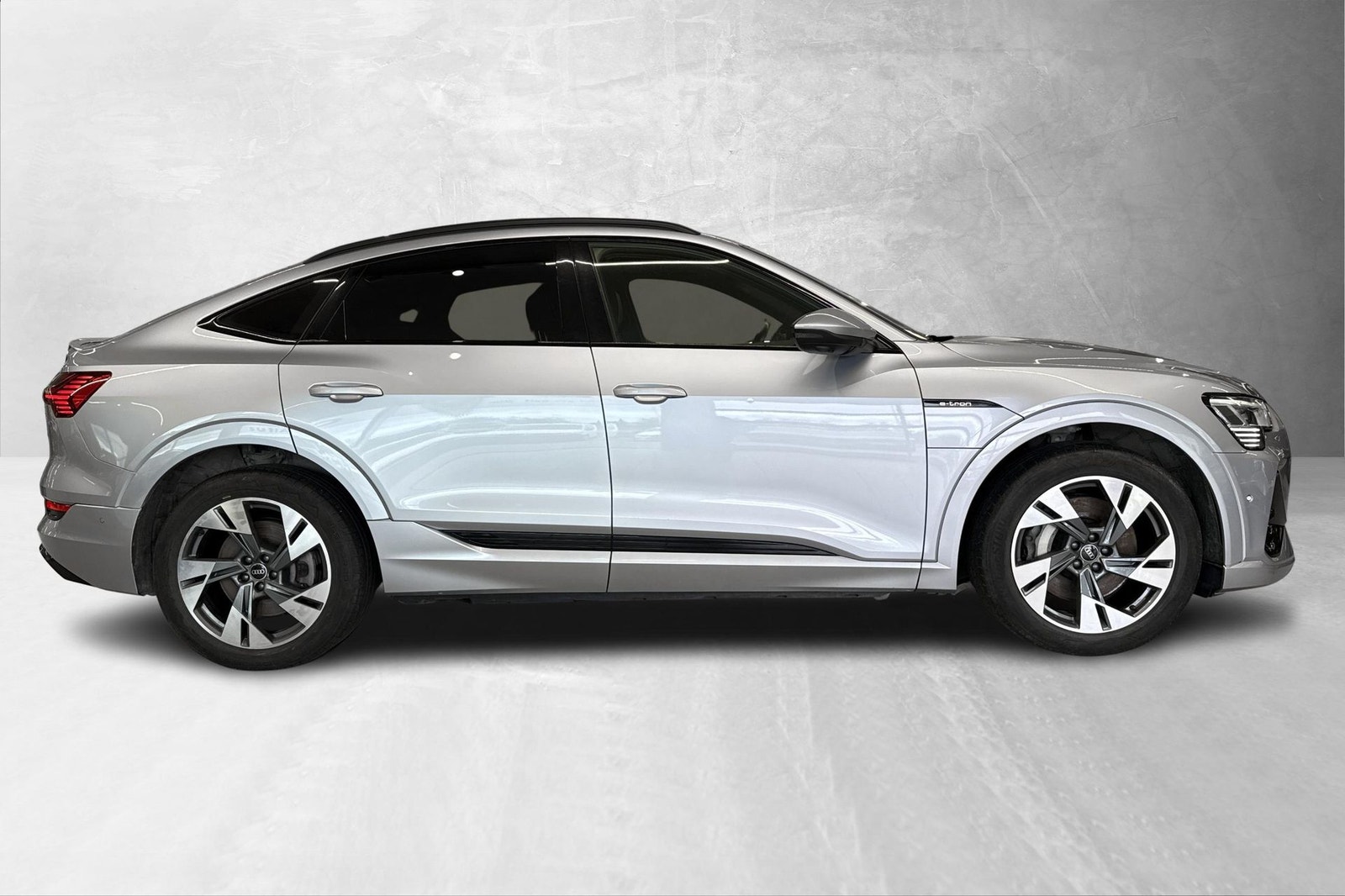 Audi e-tron Sportback 55 quattro, 408hp, 2022