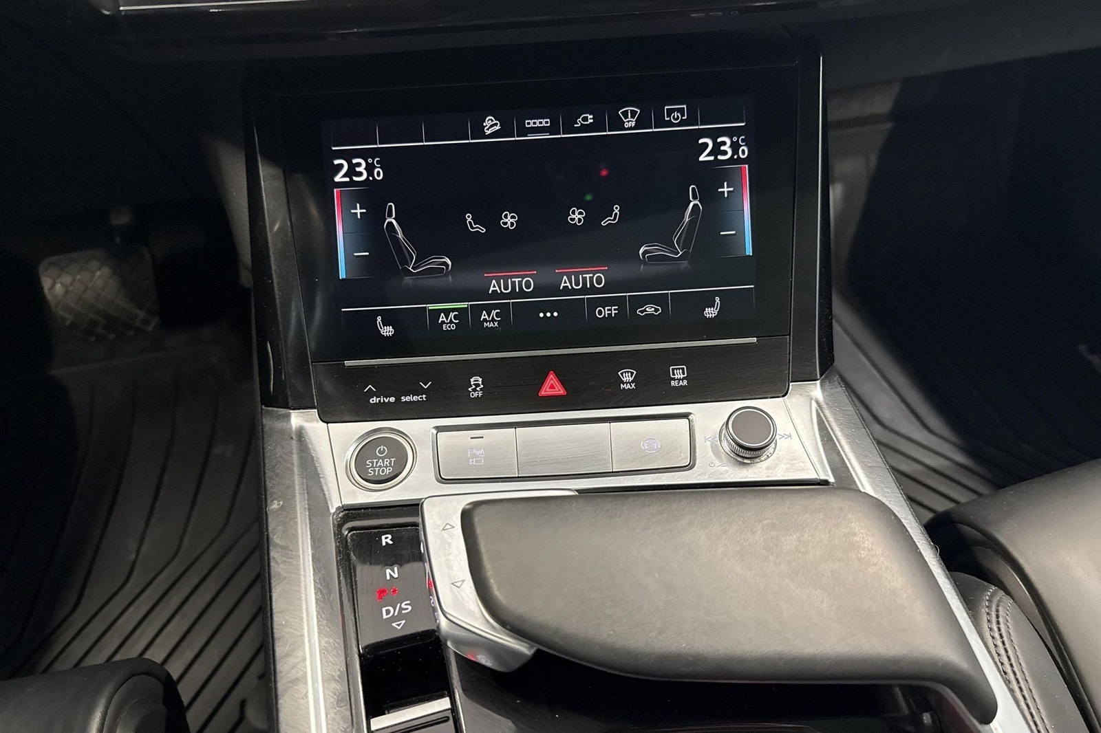 Audi e-tron Sportback 55 quattro, 408hp, 2022
