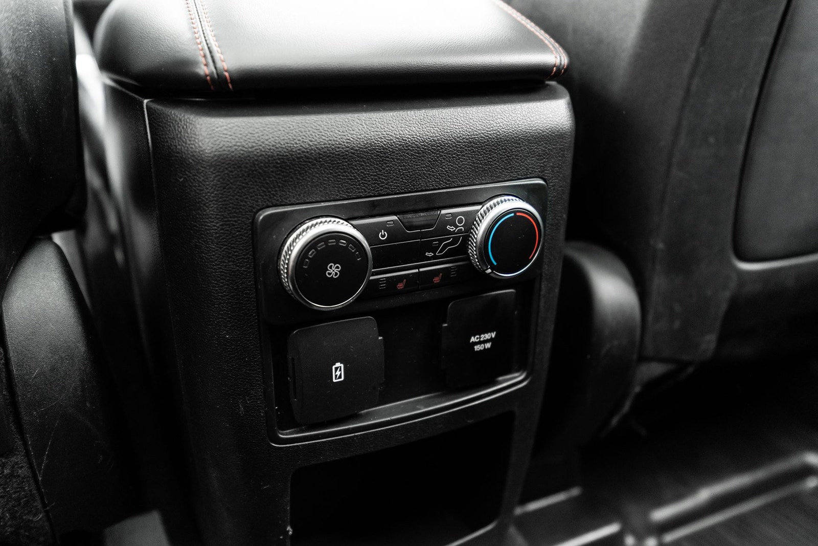 Ford Explorer Plug-In Hybrid SelectShift, 10-trins, 457ps, 2020