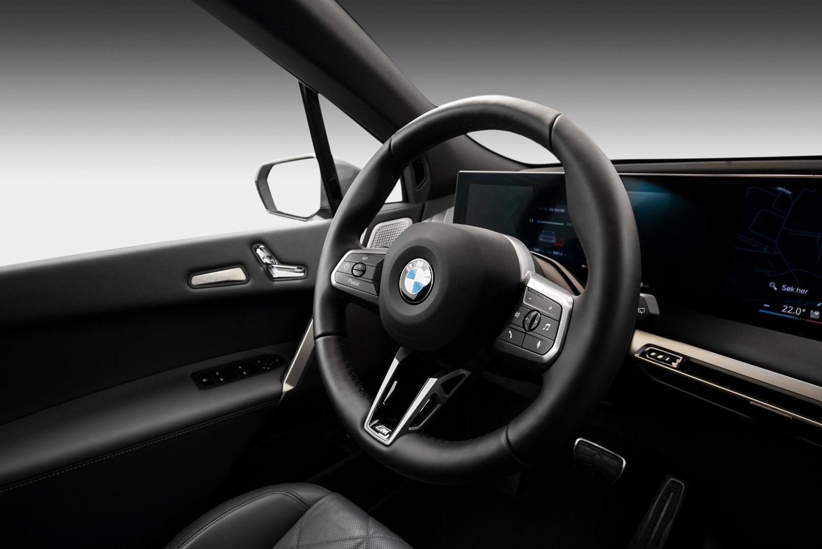 BMW iX xDrive60, 544hk, 2026