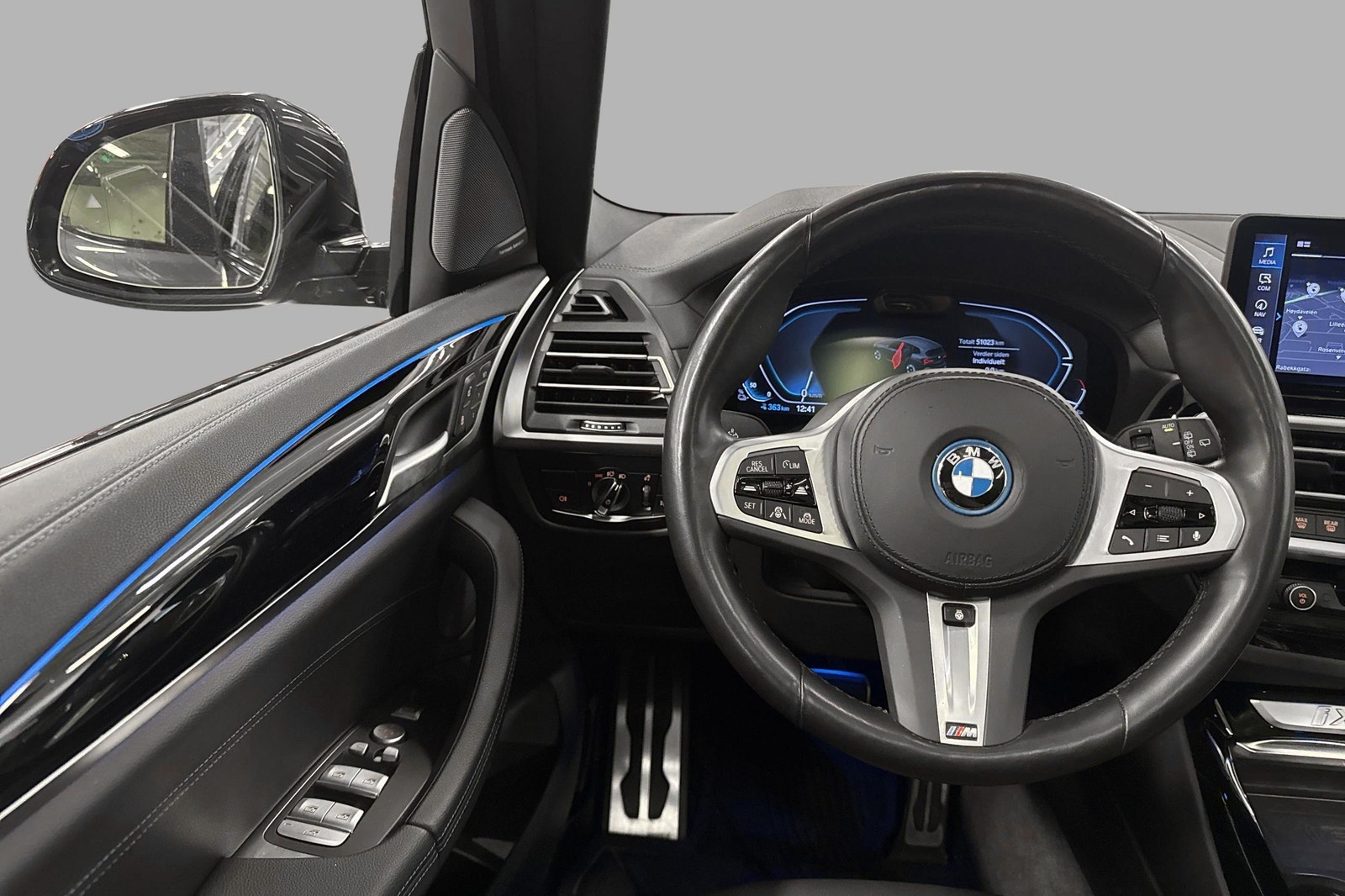BMW iX3, 286ps, 2024