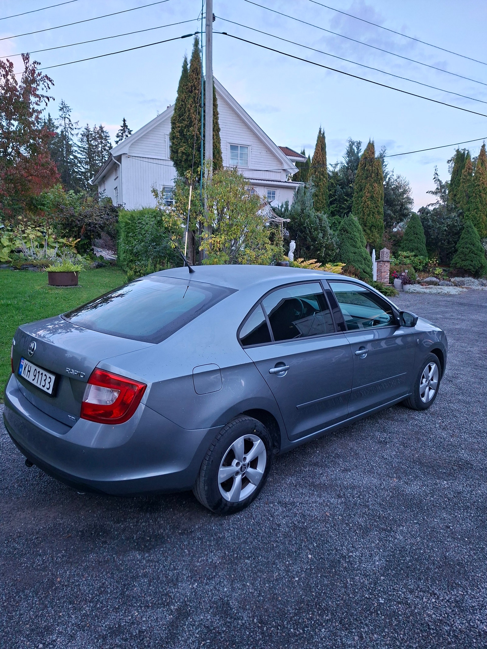 Škoda Rapid 1.6 TDI Manual, 105hp, 2013
