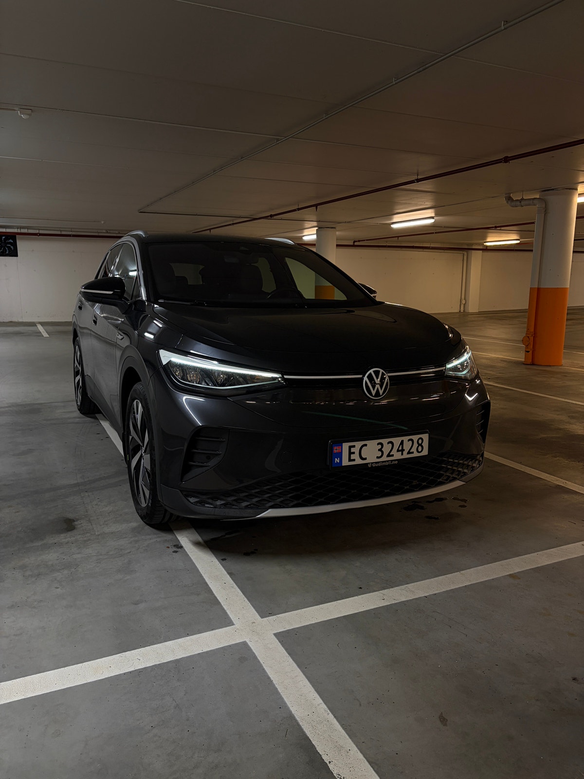 Volkswagen ID.4 Pro Performance, 204hp, 2021